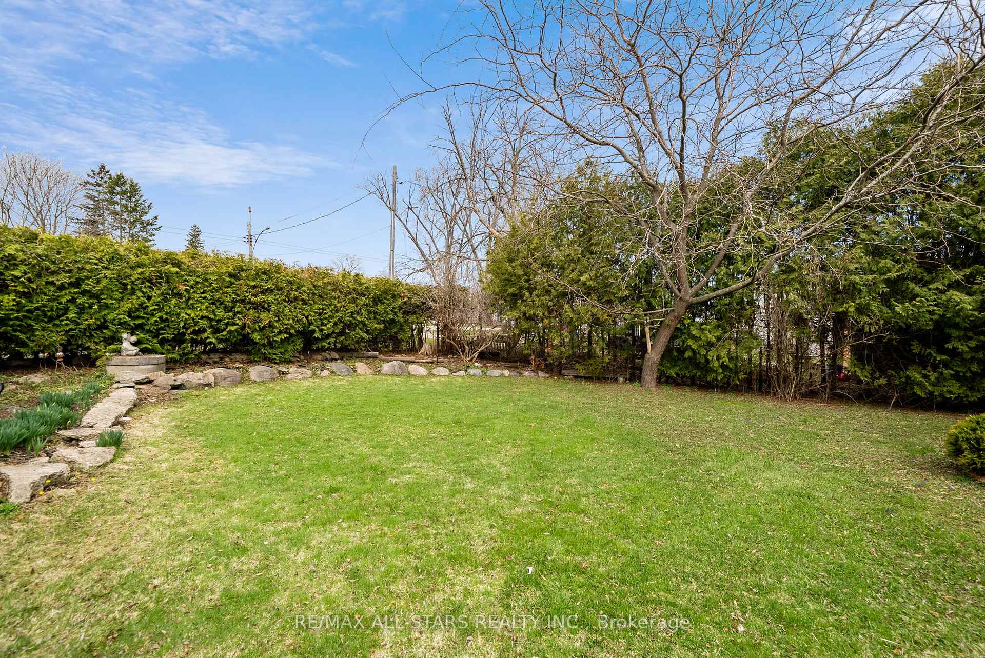 Photo 5 of 23 Park Street, Scugog, Rural Scugog — HOMEH