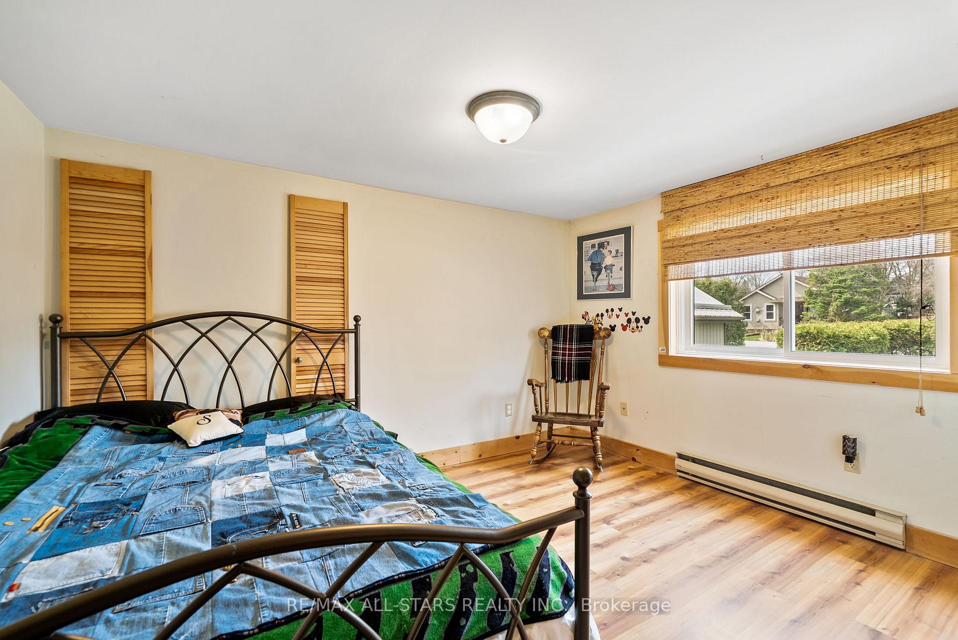 Photo 25 of 23 Park Street, Scugog, Rural Scugog — HOMEH