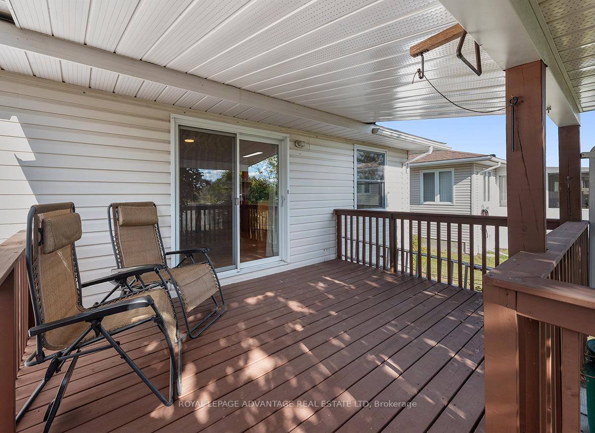 Photo 12 of 248 Glenwood Crescent, Smiths Falls — HOMEH