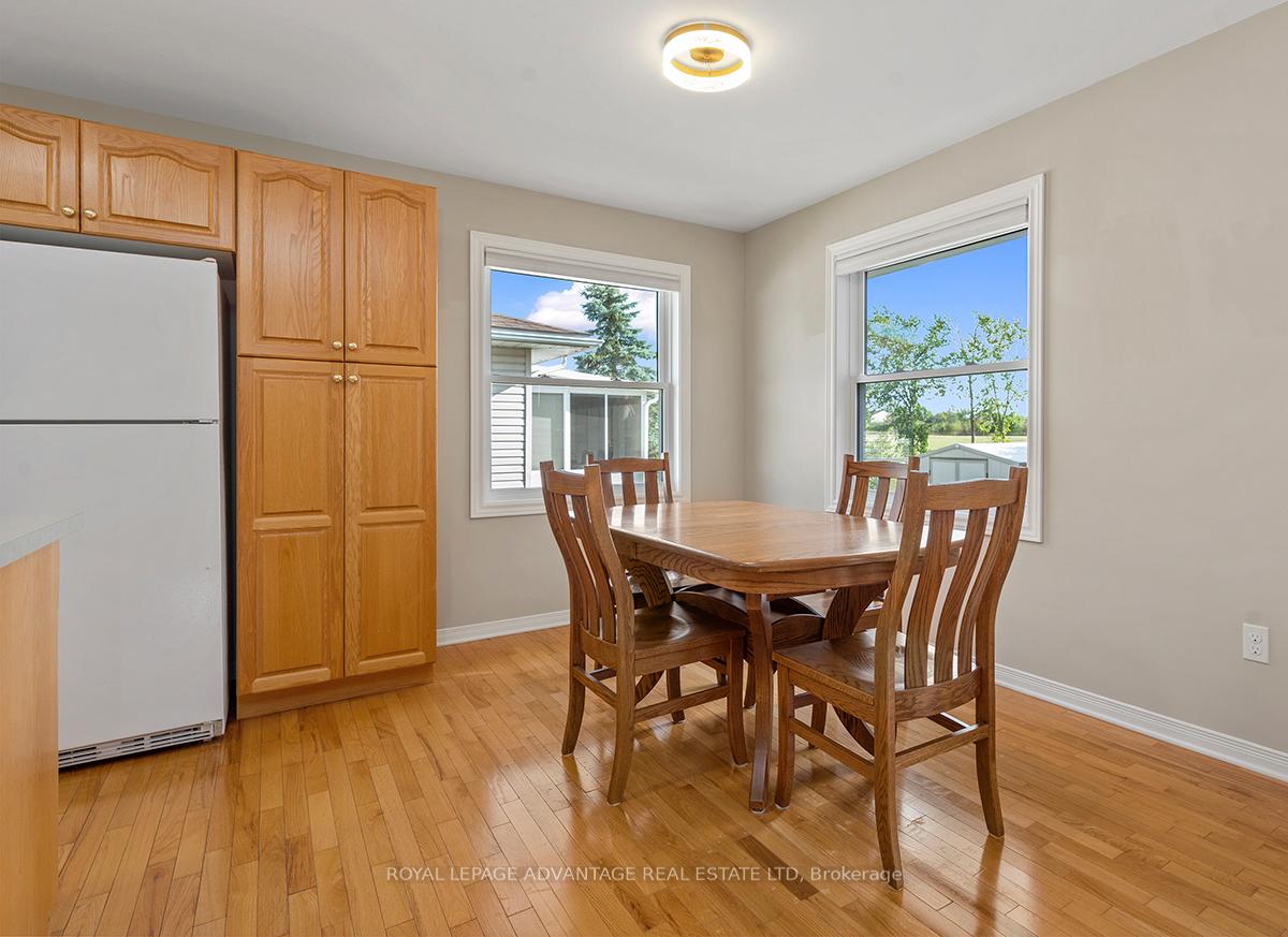Photo 26 of 248 Glenwood Crescent, Smiths Falls — HOMEH