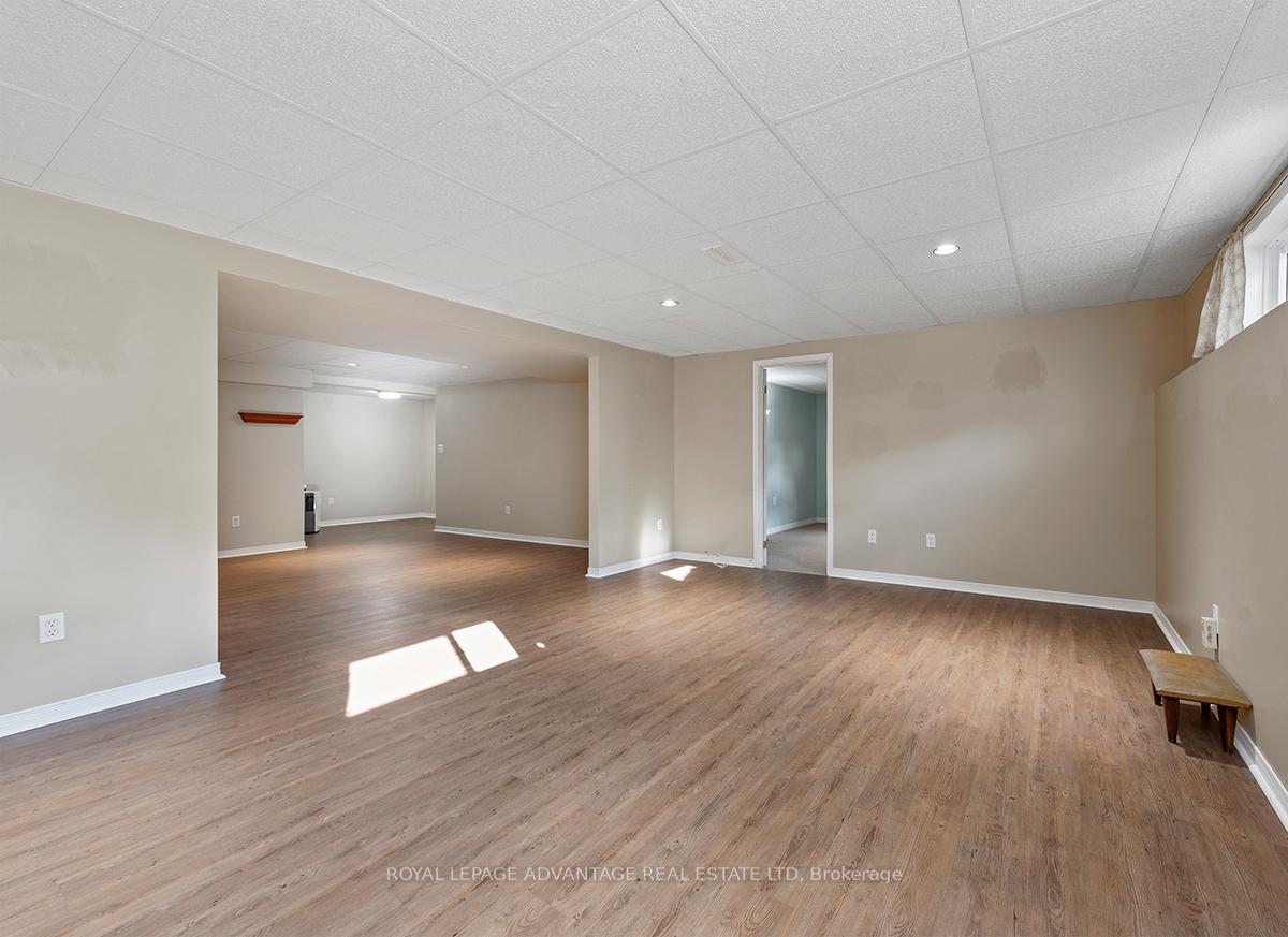 Photo 37 of 248 Glenwood Crescent, Smiths Falls — HOMEH