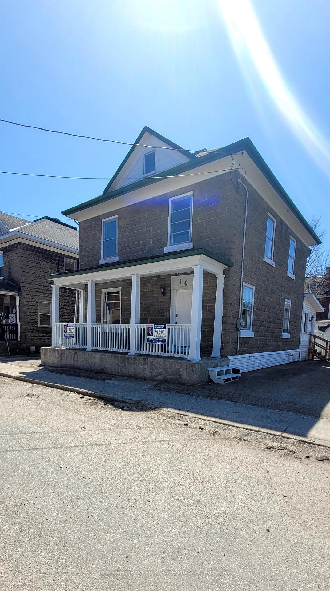 Photo 1 of 10 Ogden Avenue, Smiths Falls — HOMEH