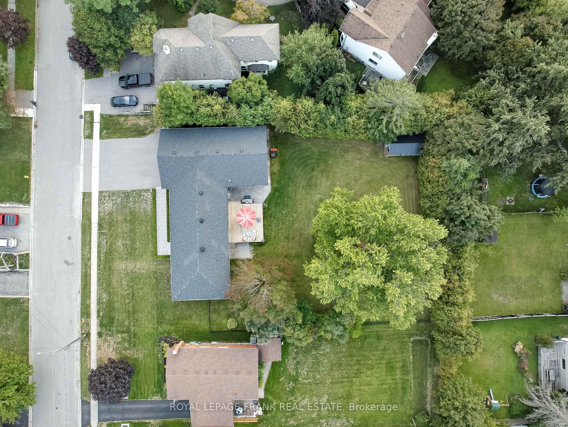 Photo 3 of 393 Lorne Street, Scugog, Port Perry — HOMEH