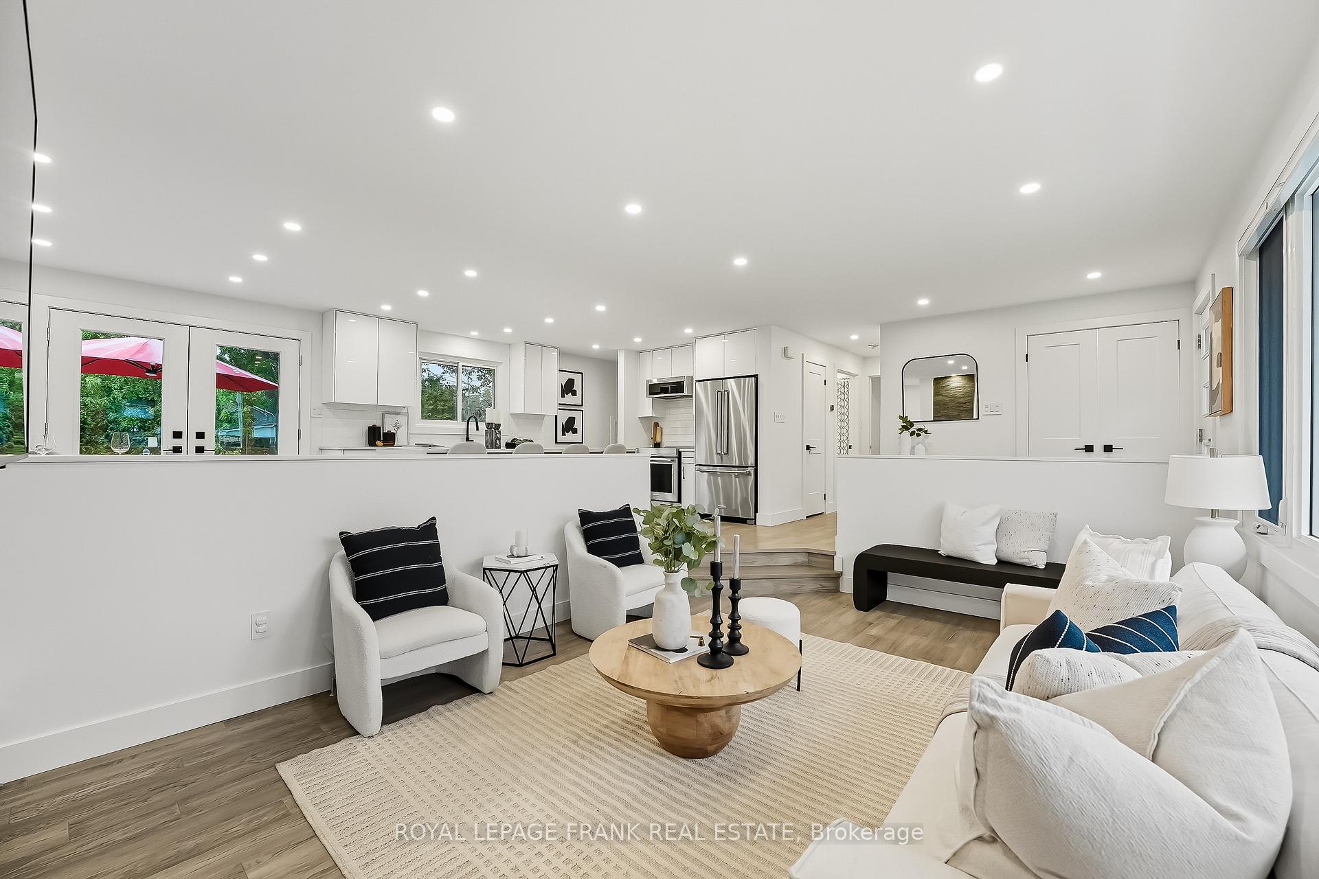 Photo 12 of 393 Lorne Street, Scugog, Port Perry — HOMEH
