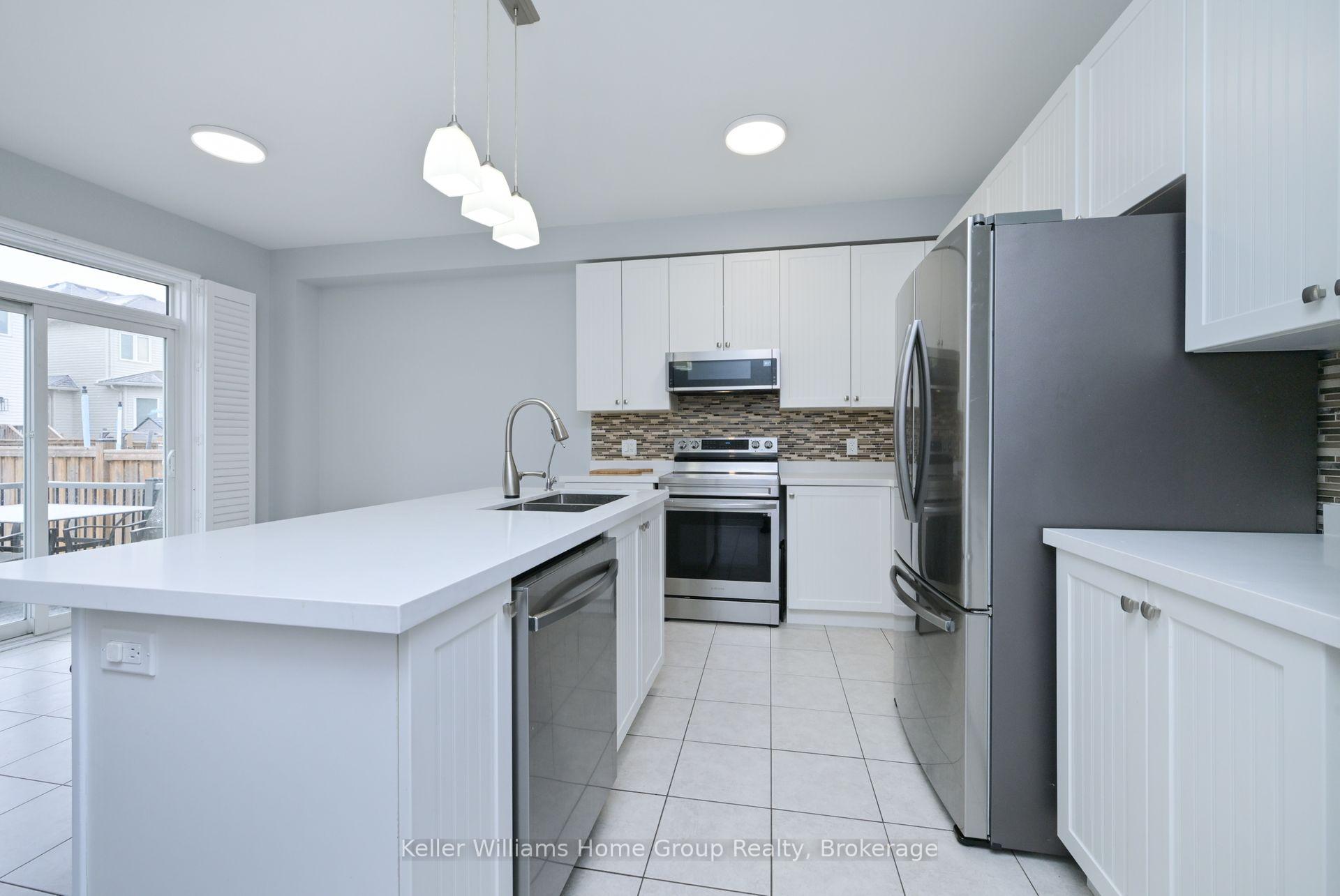 Photo 2 of 656 Armstrong Road, Shelburne — HOMEH