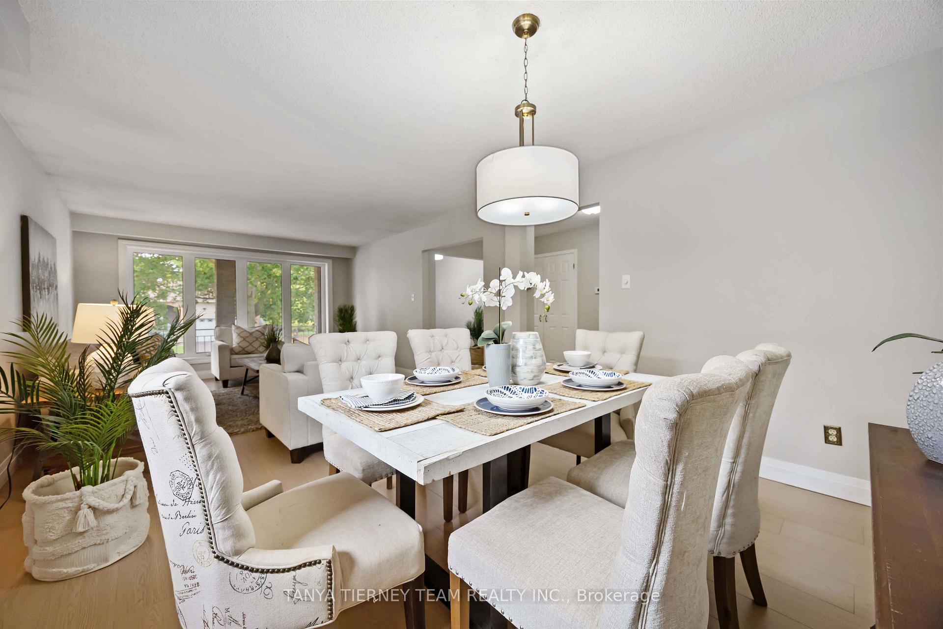 Photo 9 of 54 Chester Crescent, Scugog, Port Perry — HOMEH