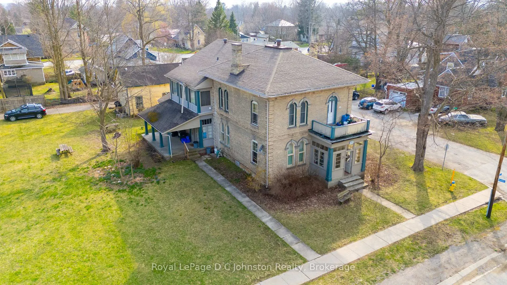 Photo of Unit #1, #2, #3, #4, 490 Mill Street
