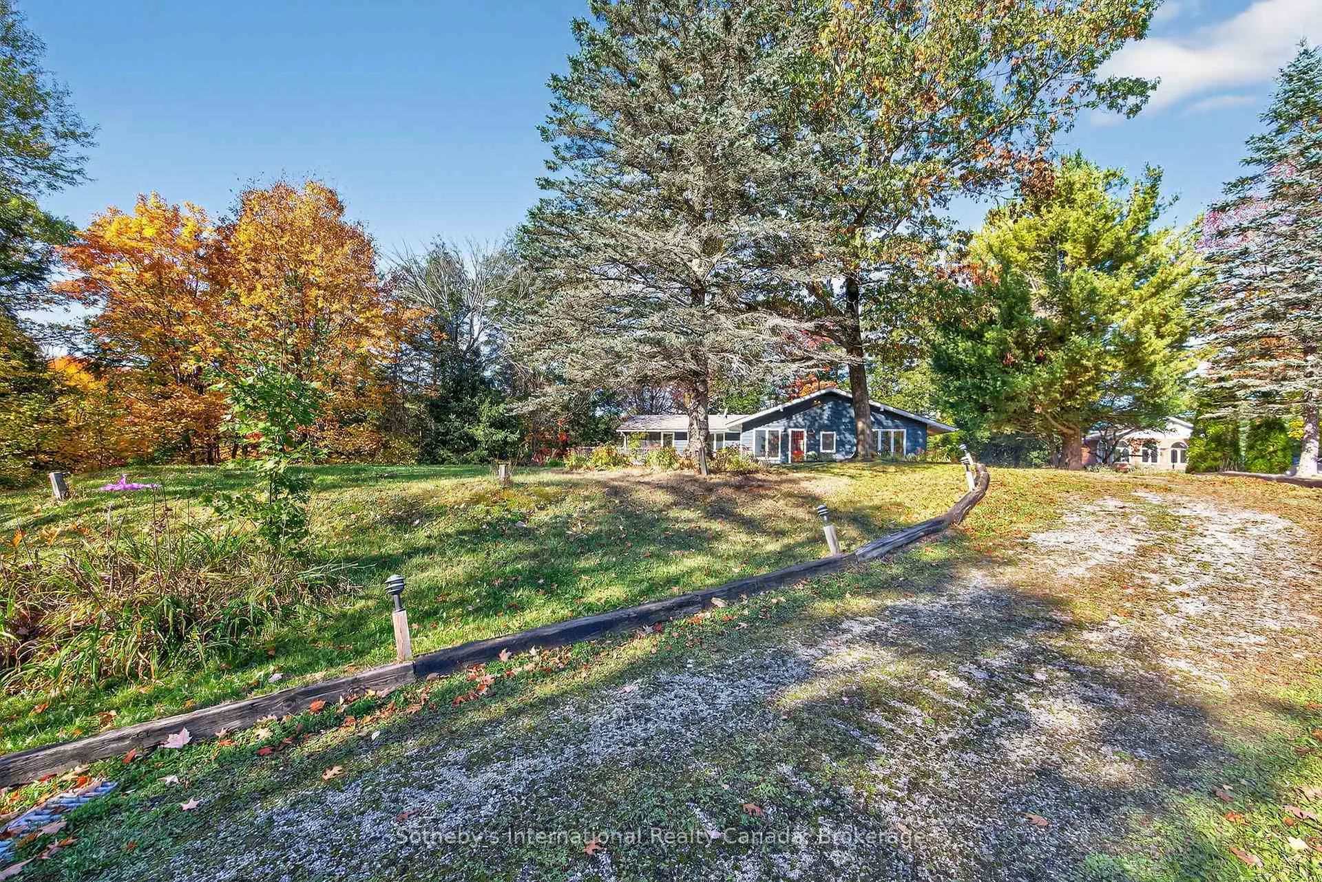 Photo 4 of 37 Browns Lake Road, Seguin — HOMEH
