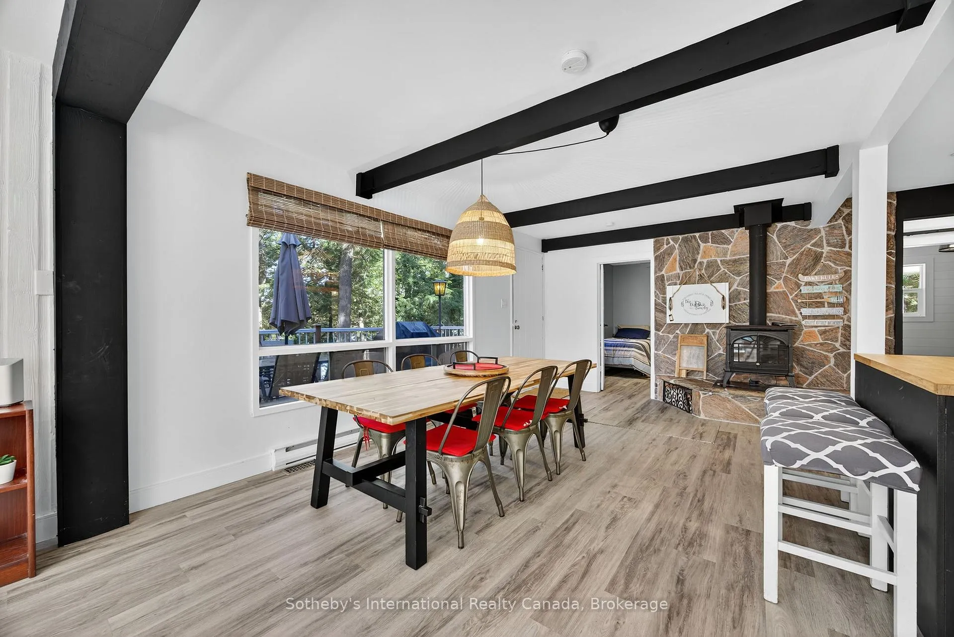 Photo 16 of 37 Browns Lake Road, Seguin — HOMEH