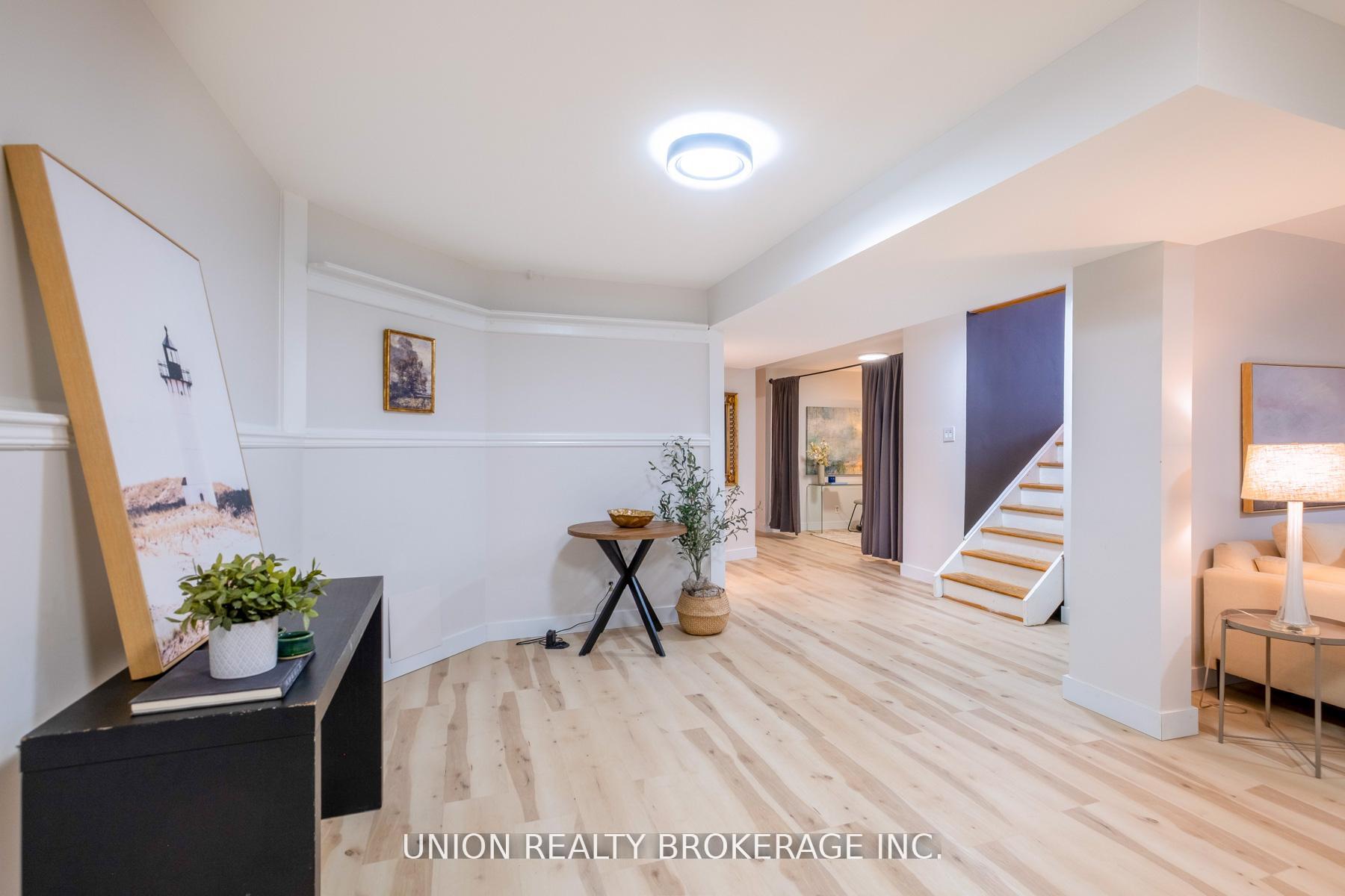 Photo 15 of 33 Carlan Drive, Scugog, Port Perry — HOMEH