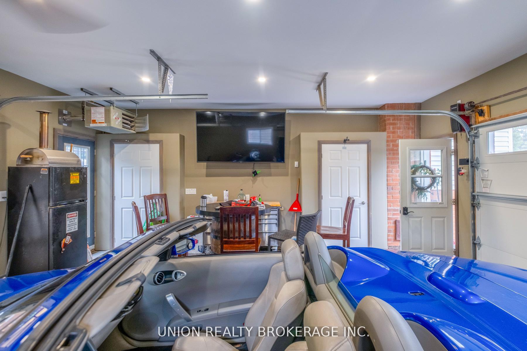 Photo 25 of 33 Carlan Drive, Scugog, Port Perry — HOMEH
