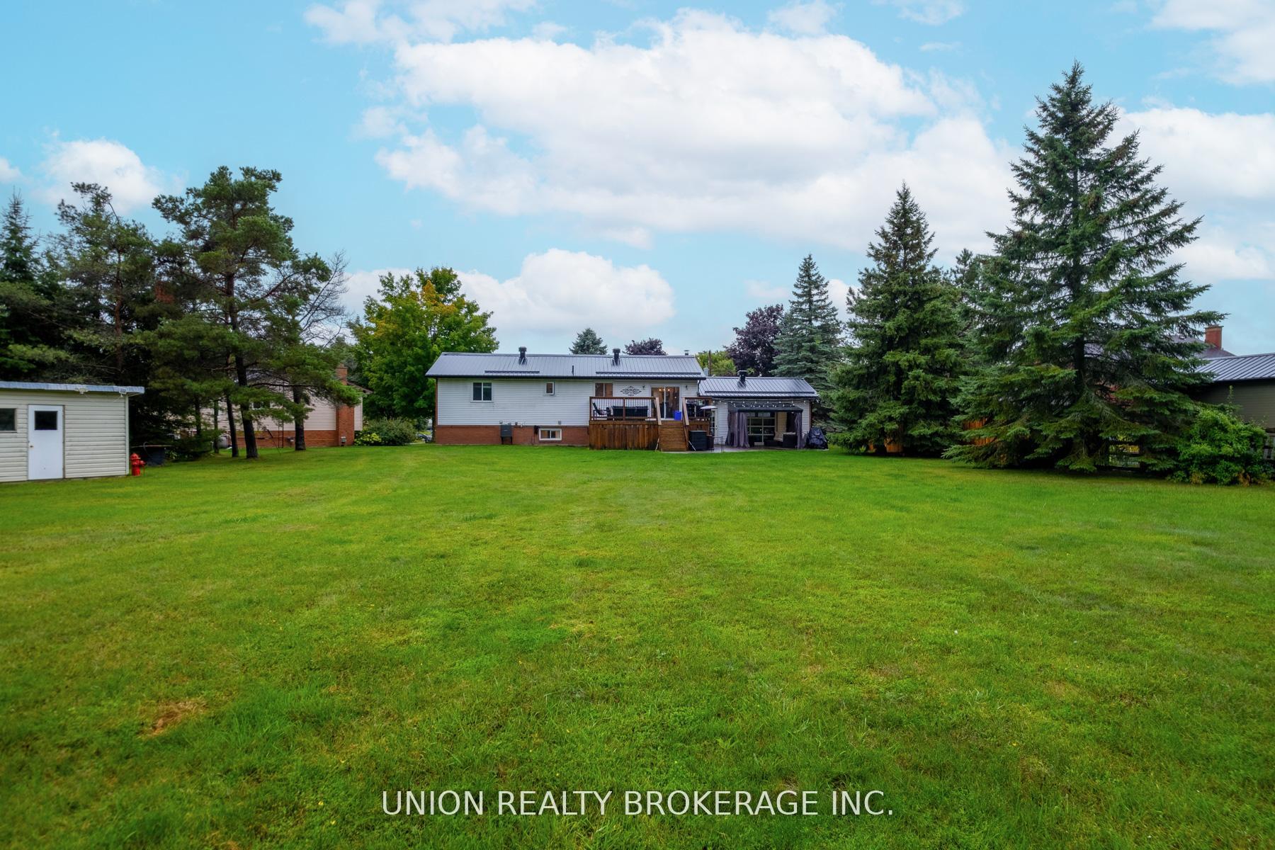 Photo 30 of 33 Carlan Drive, Scugog, Port Perry — HOMEH