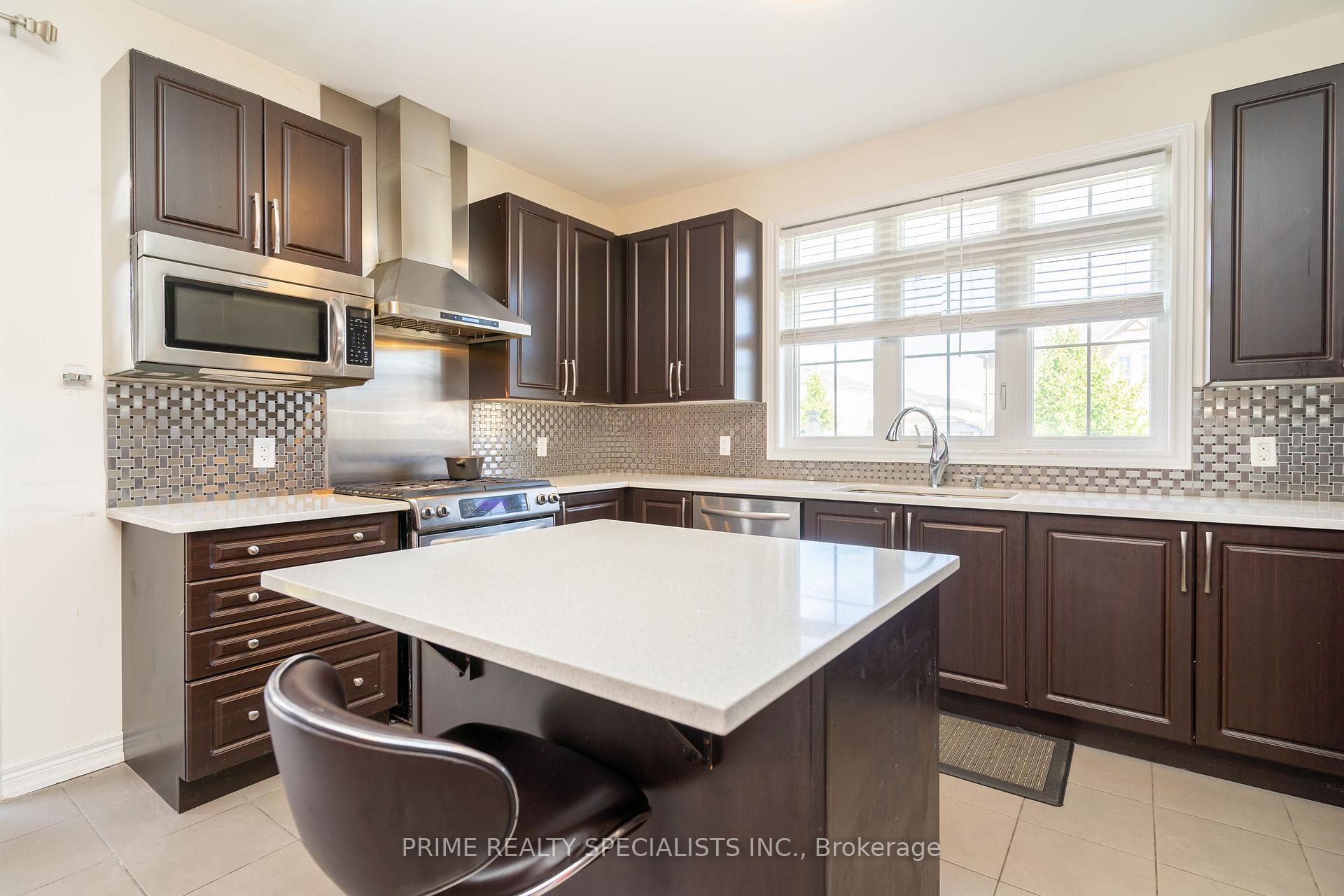 Photo 16 of 293 Johnson Drive, Shelburne — HOMEH