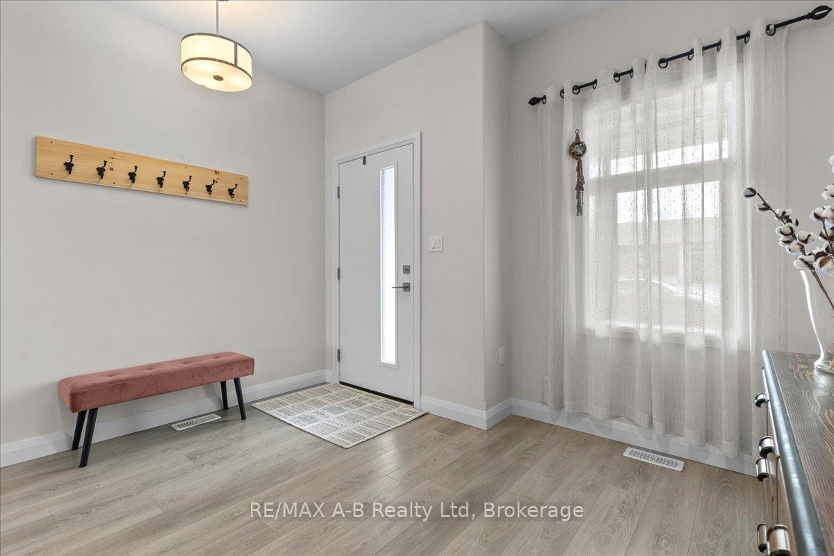 Photo 5 of 98 Rowe Avenue, South Huron, Exeter — HOMEH