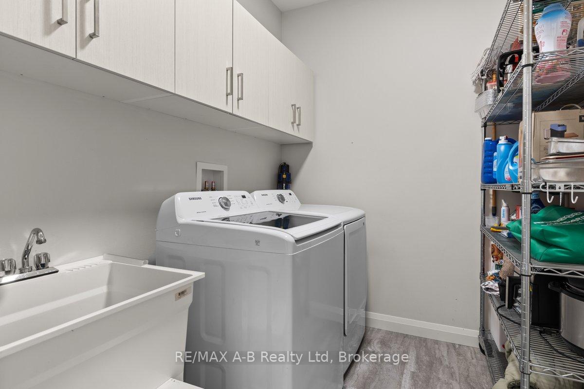 Photo 15 of 98 Rowe Avenue, South Huron, Exeter — HOMEH