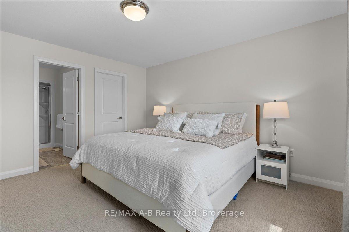 Photo 19 of 98 Rowe Avenue, South Huron, Exeter — HOMEH