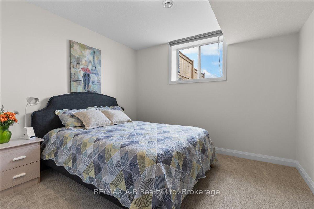 Photo 32 of 98 Rowe Avenue, South Huron, Exeter — HOMEH