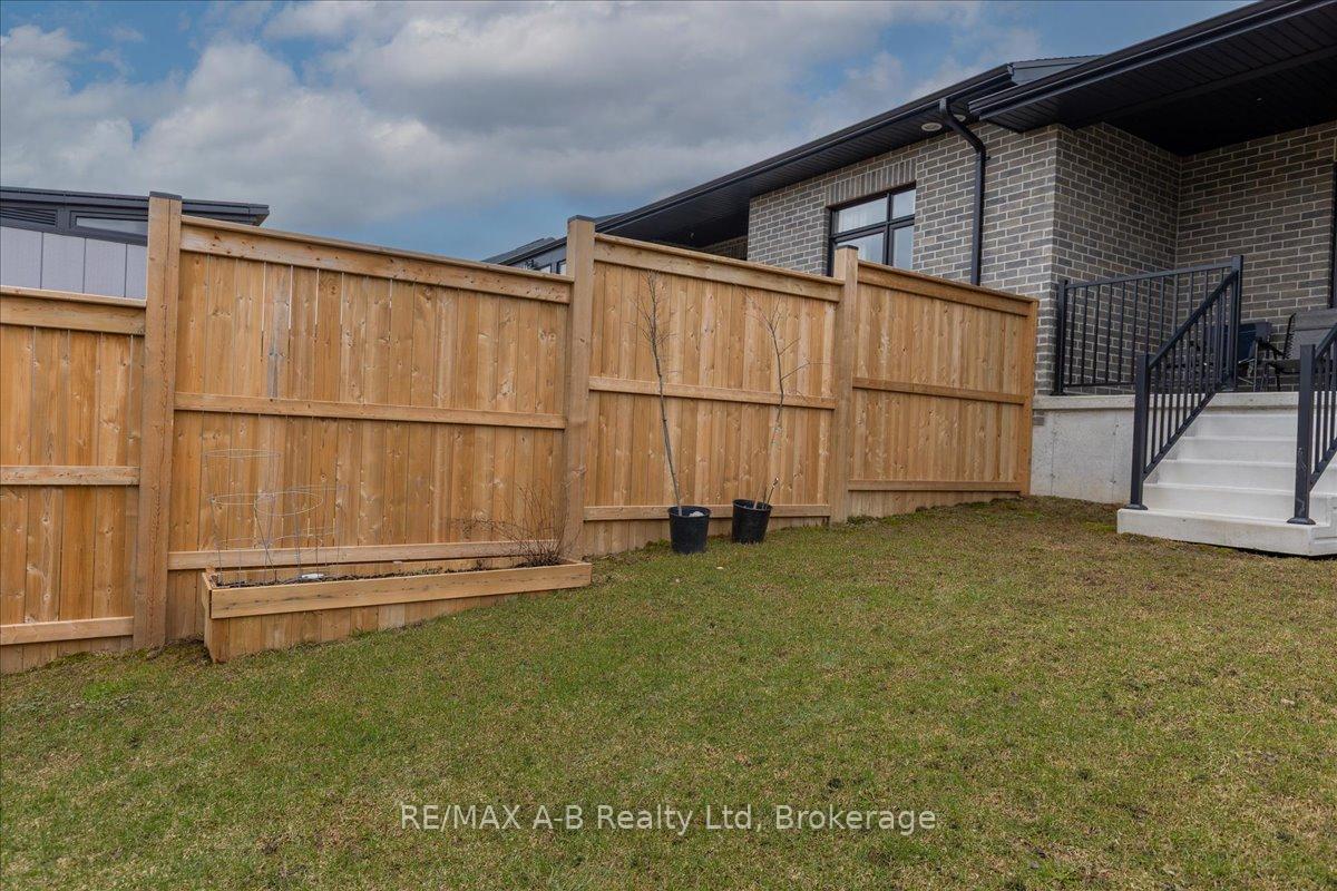 Photo 37 of 98 Rowe Avenue, South Huron, Exeter — HOMEH