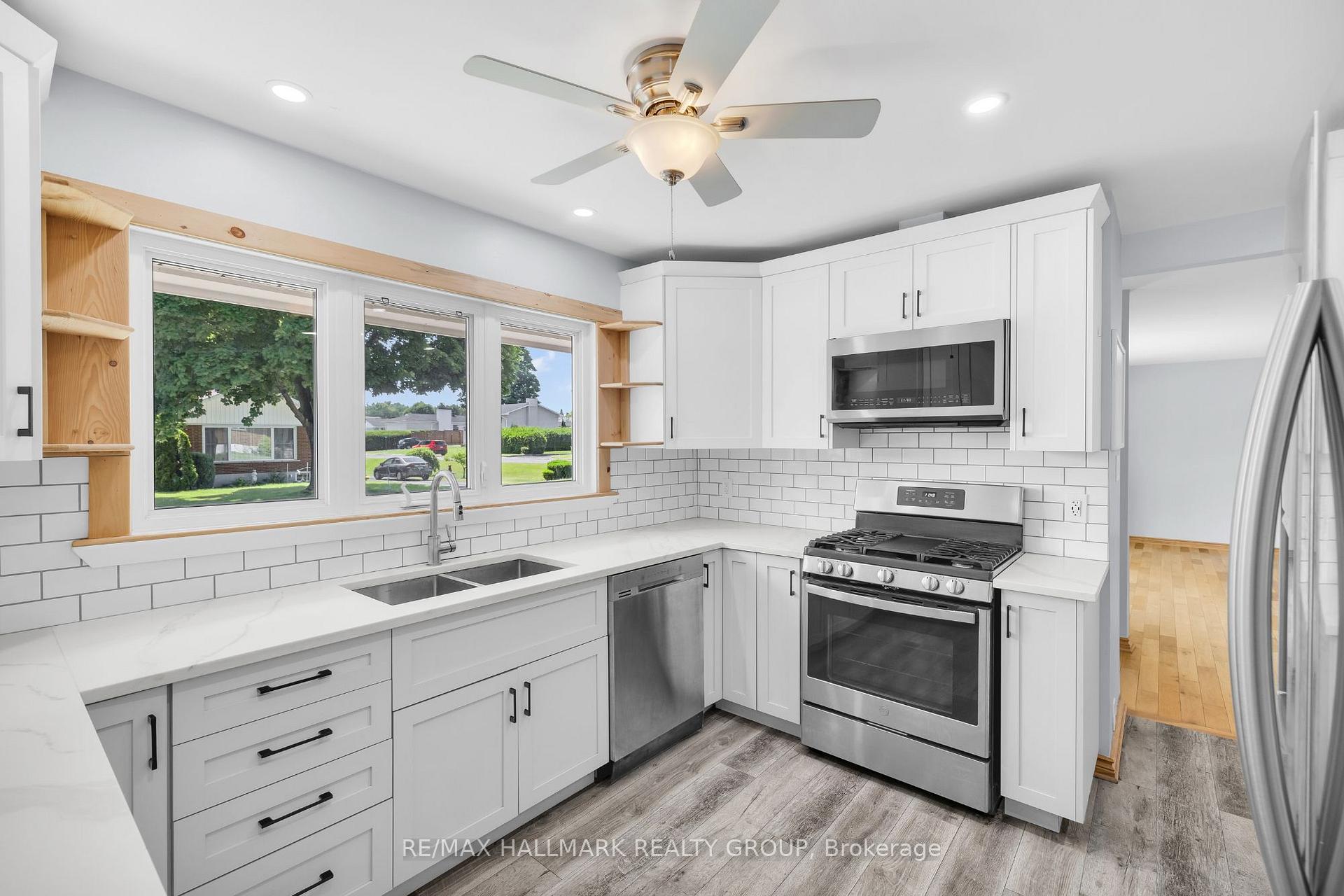 Photo 12 of 66 Broadview Avenue E, Smiths Falls — HOMEH