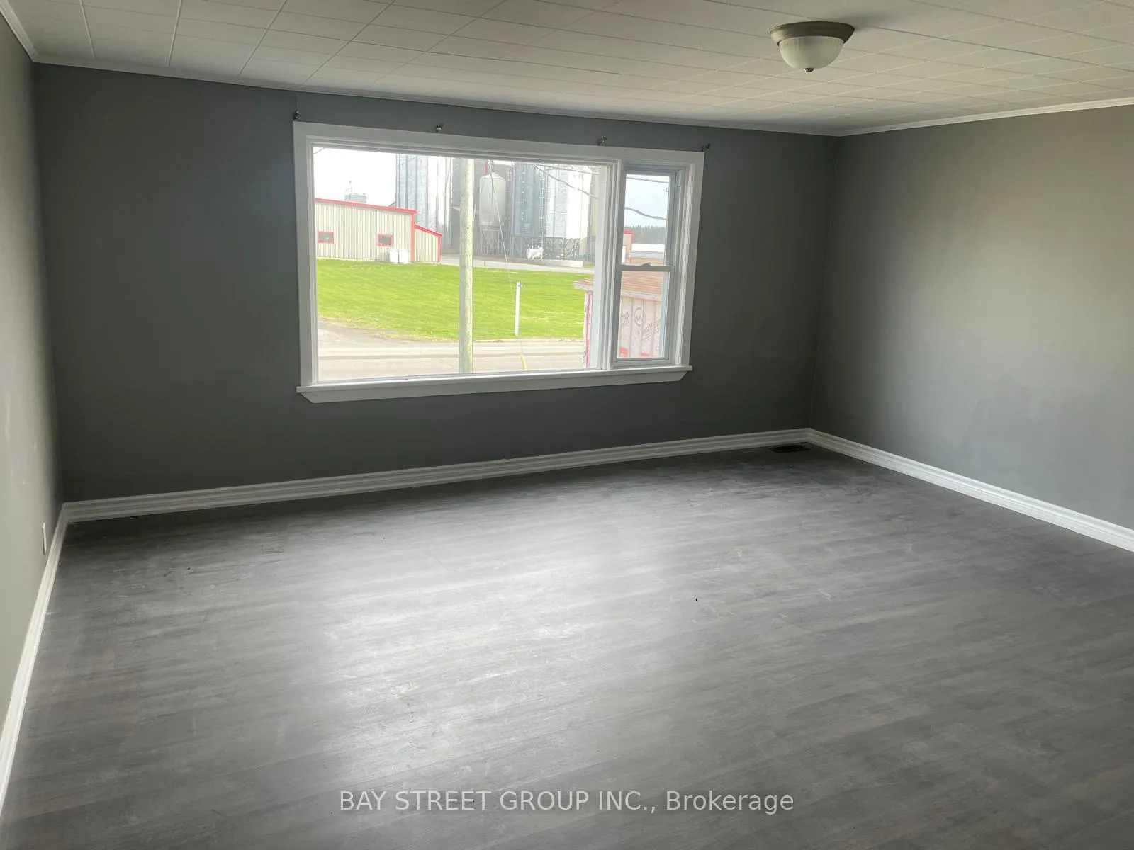 Photo 3 of 21127 Concession 5 Road, South Glengarry, South Glengarry (Lancaster) Twp — HOMEH
