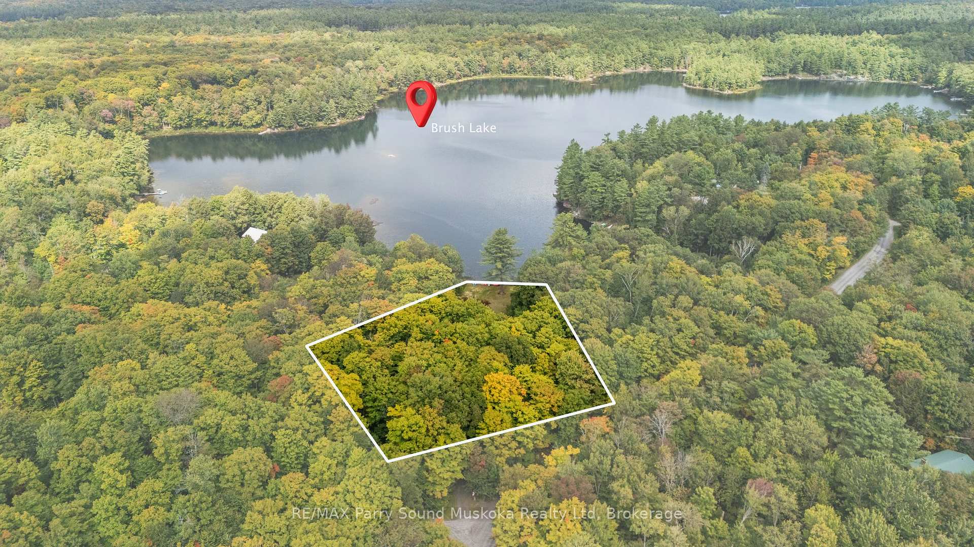Photo 5 of 23 Brown's Lake Road, Seguin — HOMEH