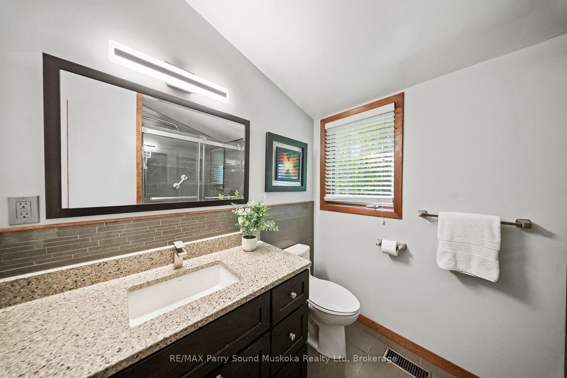Photo 21 of 23 Brown's Lake Road, Seguin — HOMEH