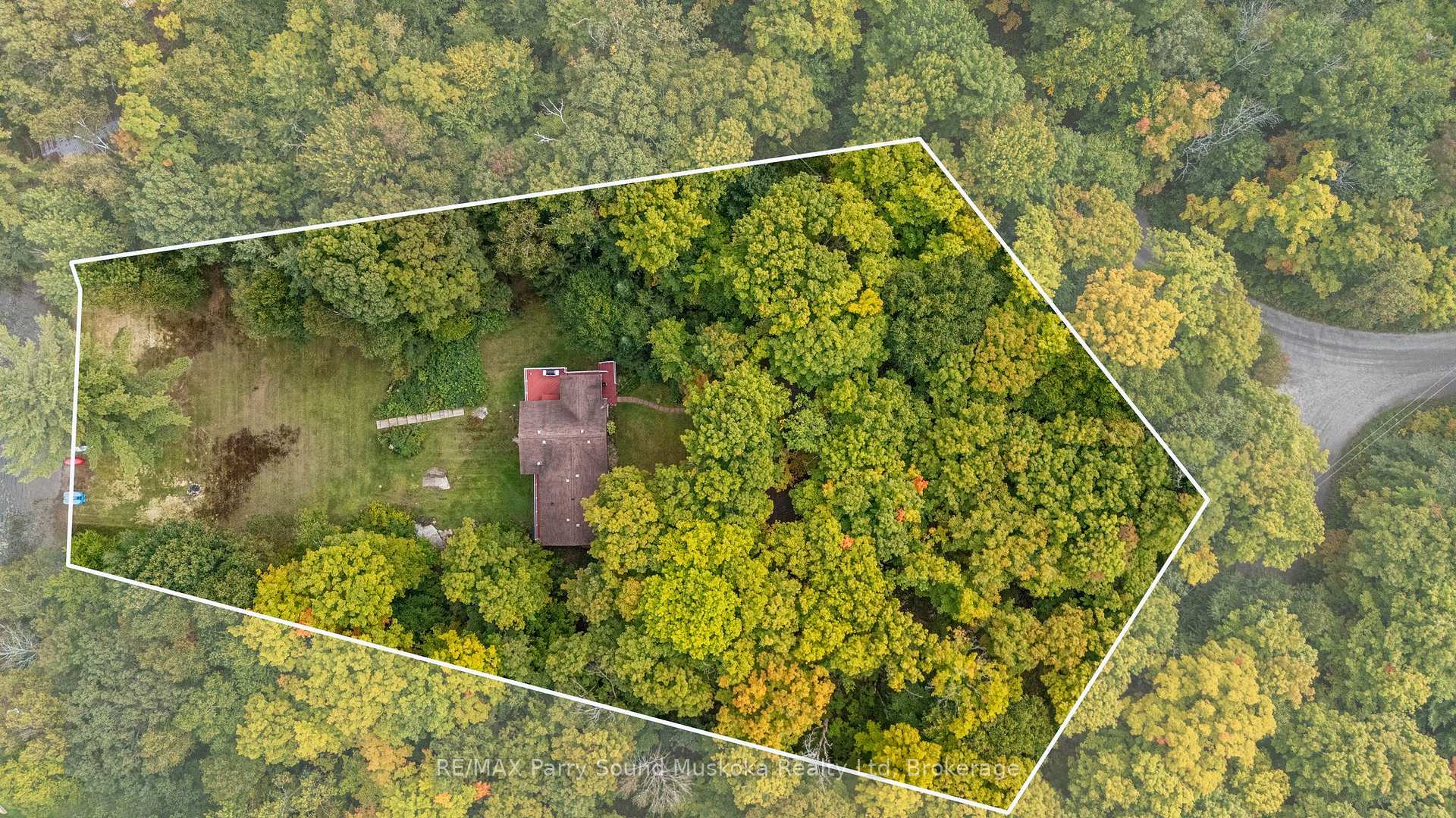 Photo 46 of 23 Brown's Lake Road, Seguin — HOMEH