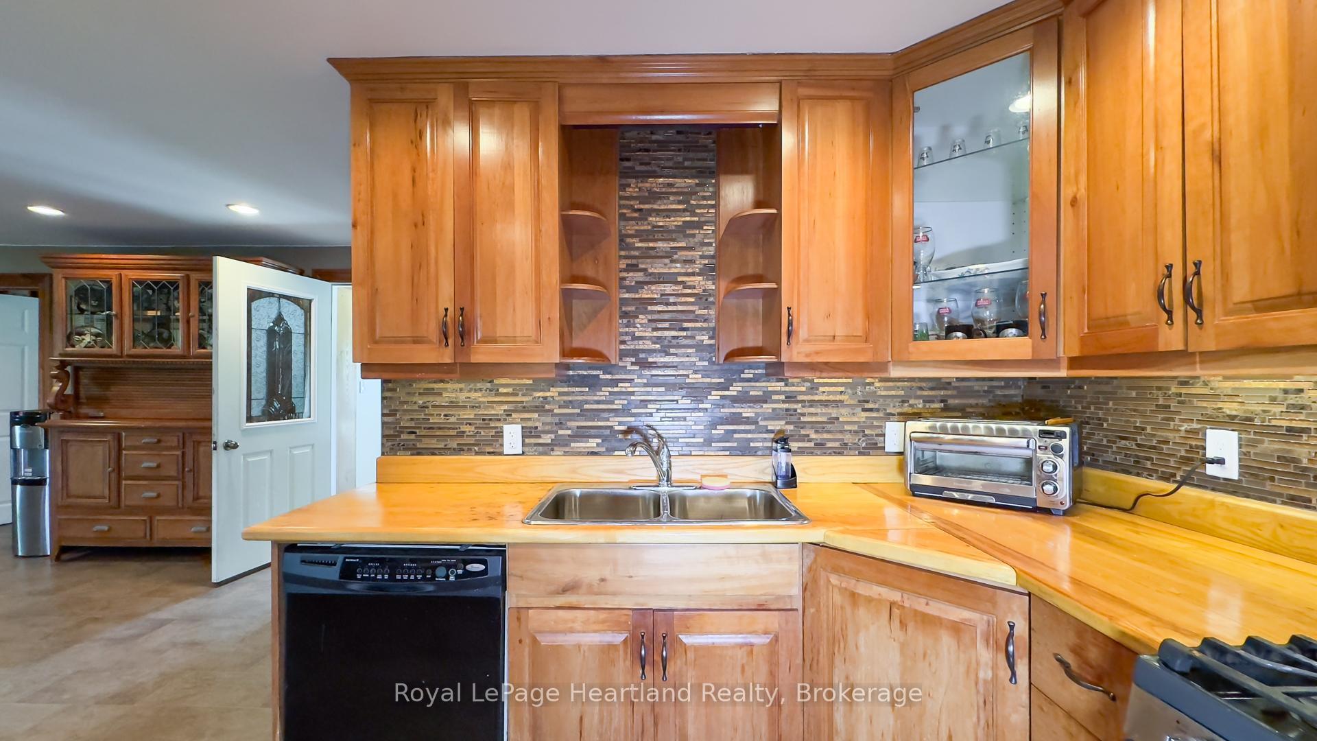Photo 17 of 69815 Babylon Line, South Huron, Stephen — HOMEH