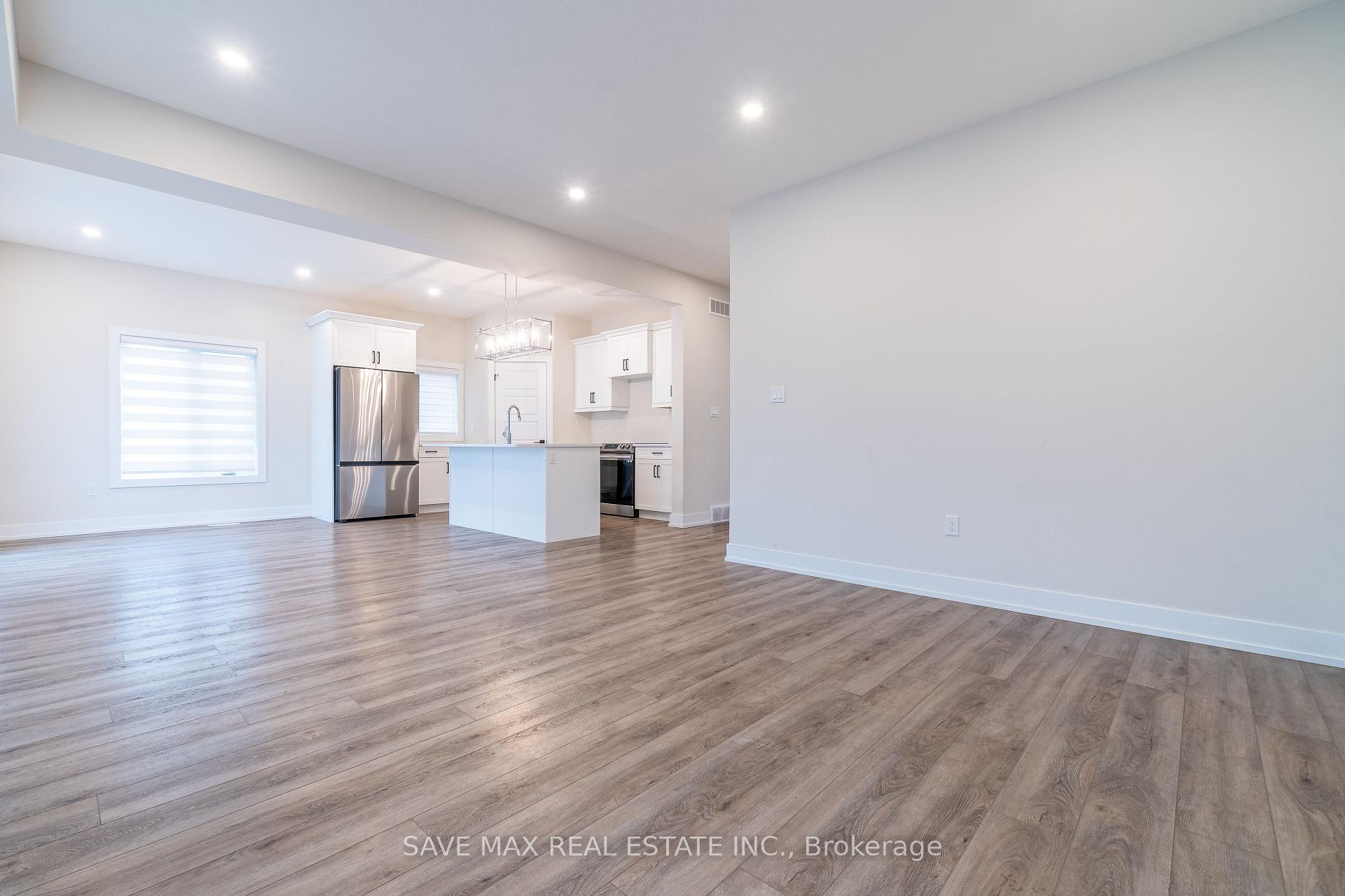 Photo 15 of 6 Triebner Street, South Huron, Exeter — HOMEH