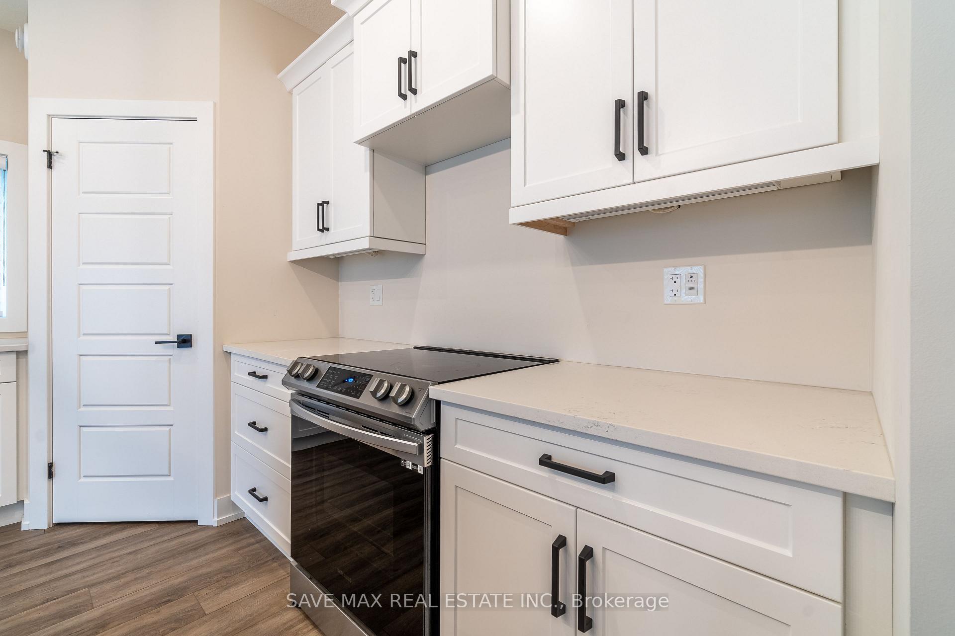 Photo 18 of 6 Triebner Street, South Huron, Exeter — HOMEH