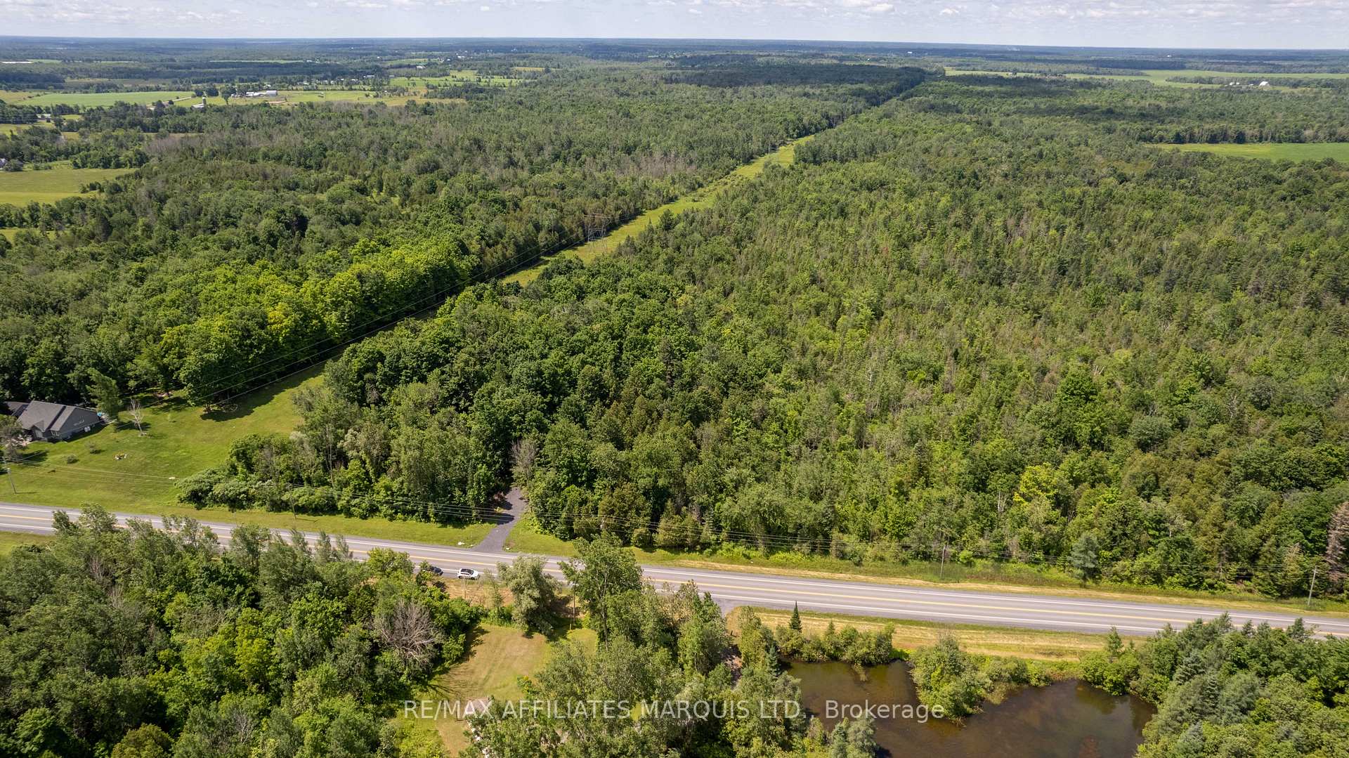 Photo 5 of 4672 Avonmore Road, South Stormont, South Stormont (Cornwall) Twp — HOMEH