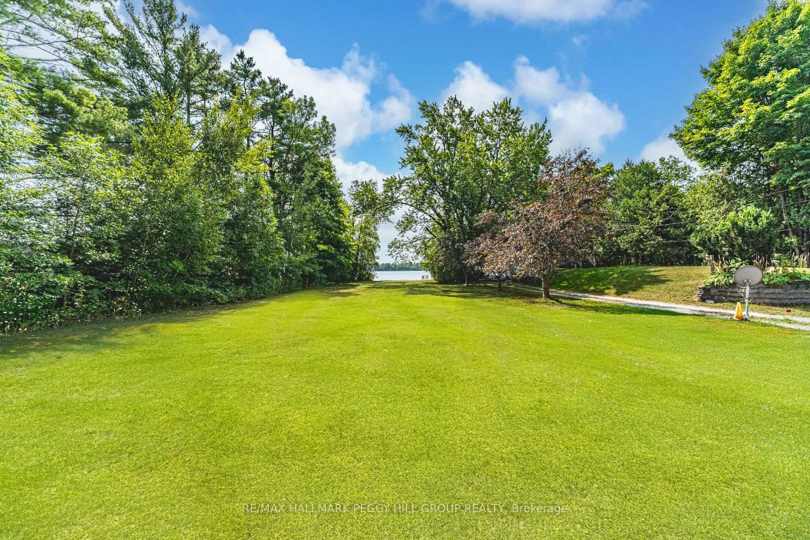 Photo 14 of 3304 Lake St George Boulevard, Severn, Washago — HOMEH
