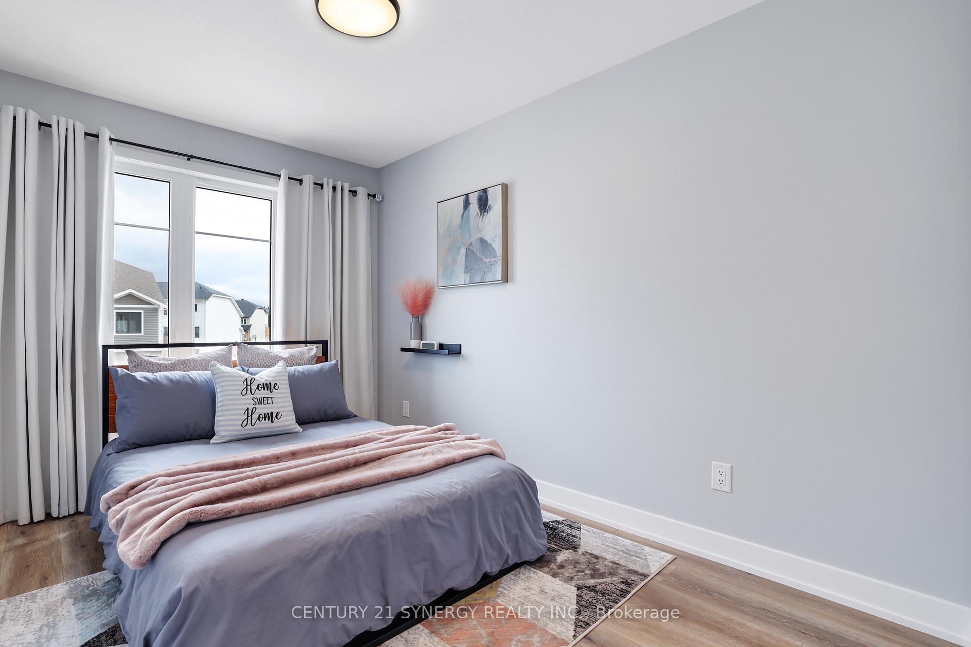 Photo 23 of 10 Staples Boulevard, Smiths Falls — HOMEH