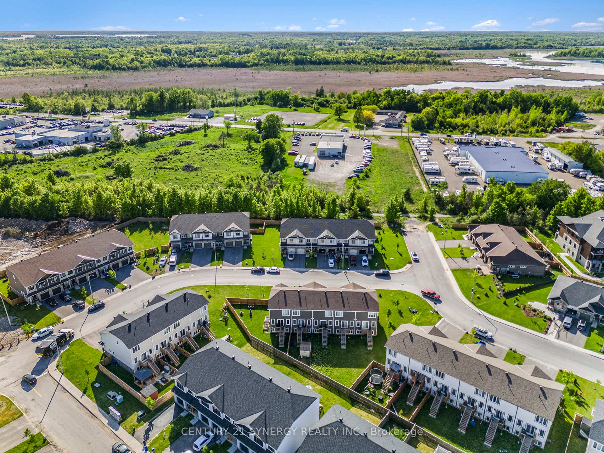 Photo 39 of 10 Staples Boulevard, Smiths Falls — HOMEH