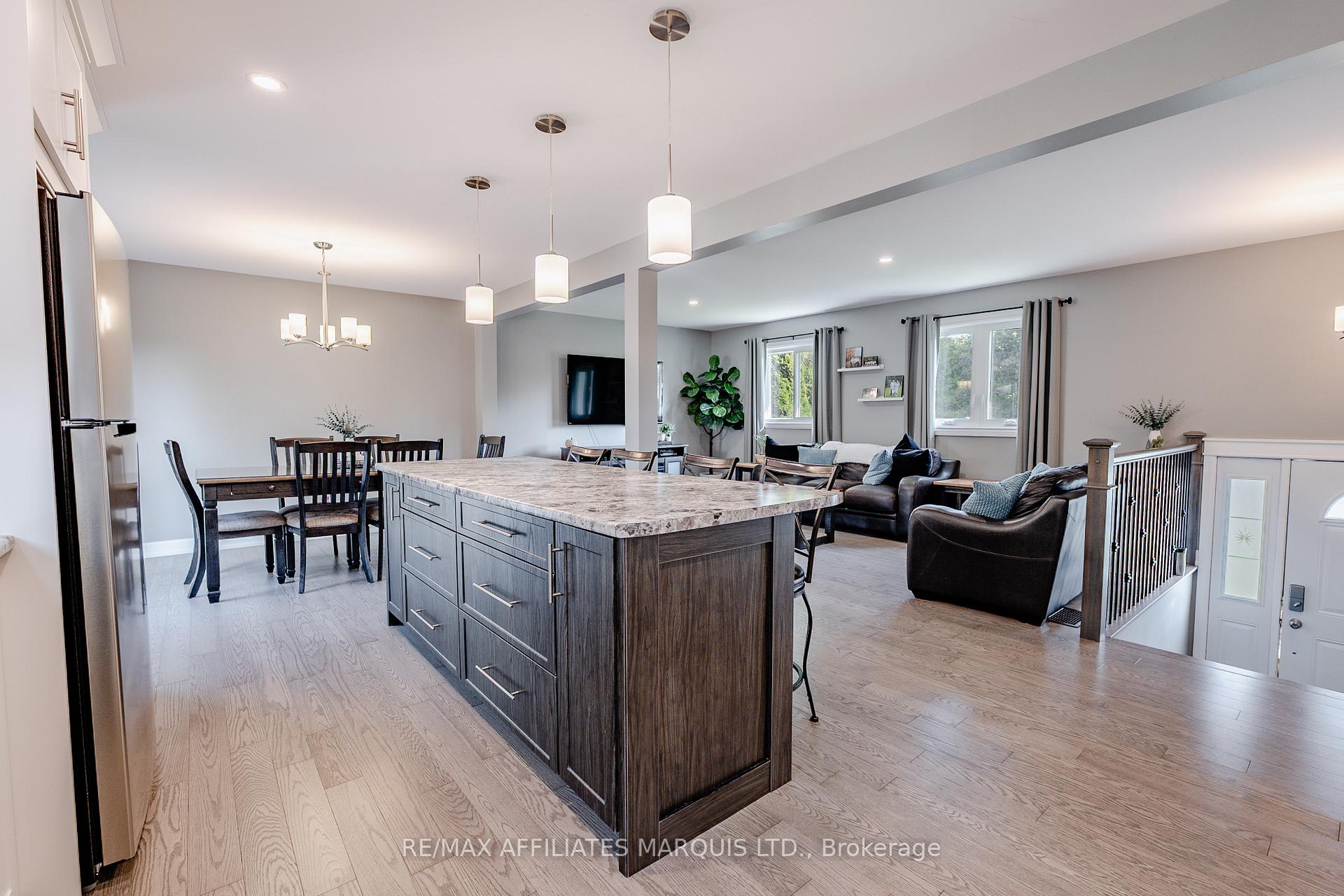 Photo 6 of 28 Broad Street, South Glengarry, Lancaster — HOMEH