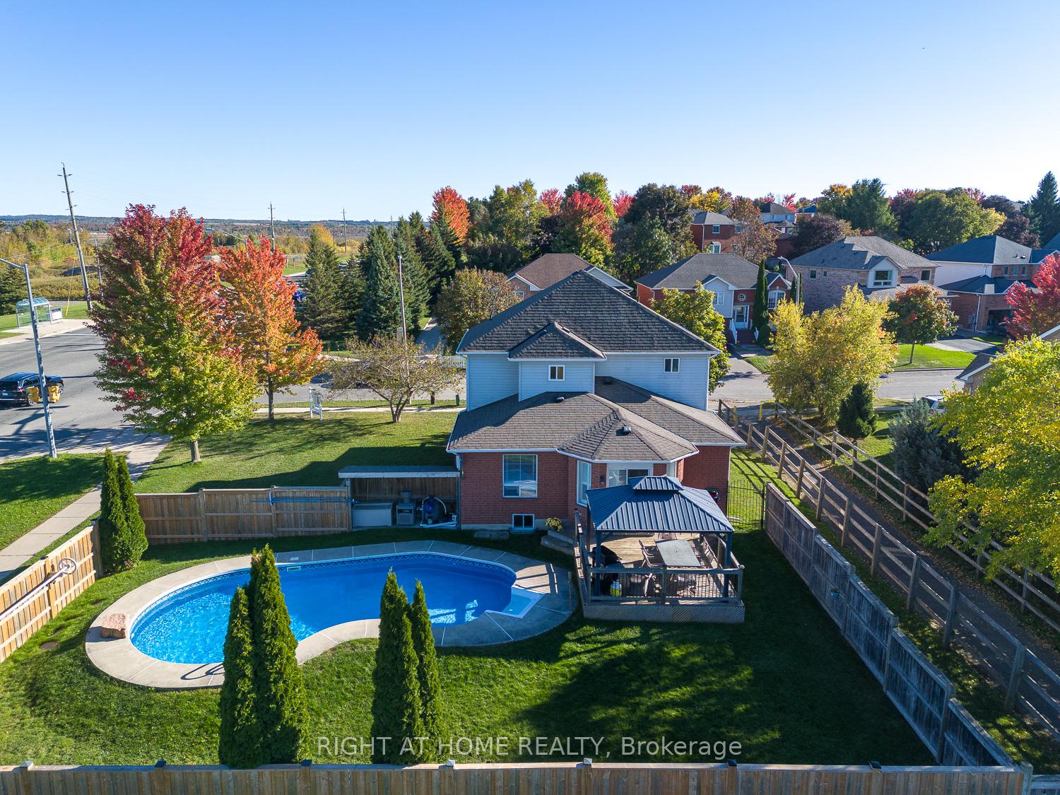 Photo 22 of 3 Greenway Boulevard, Scugog, Port Perry — HOMEH