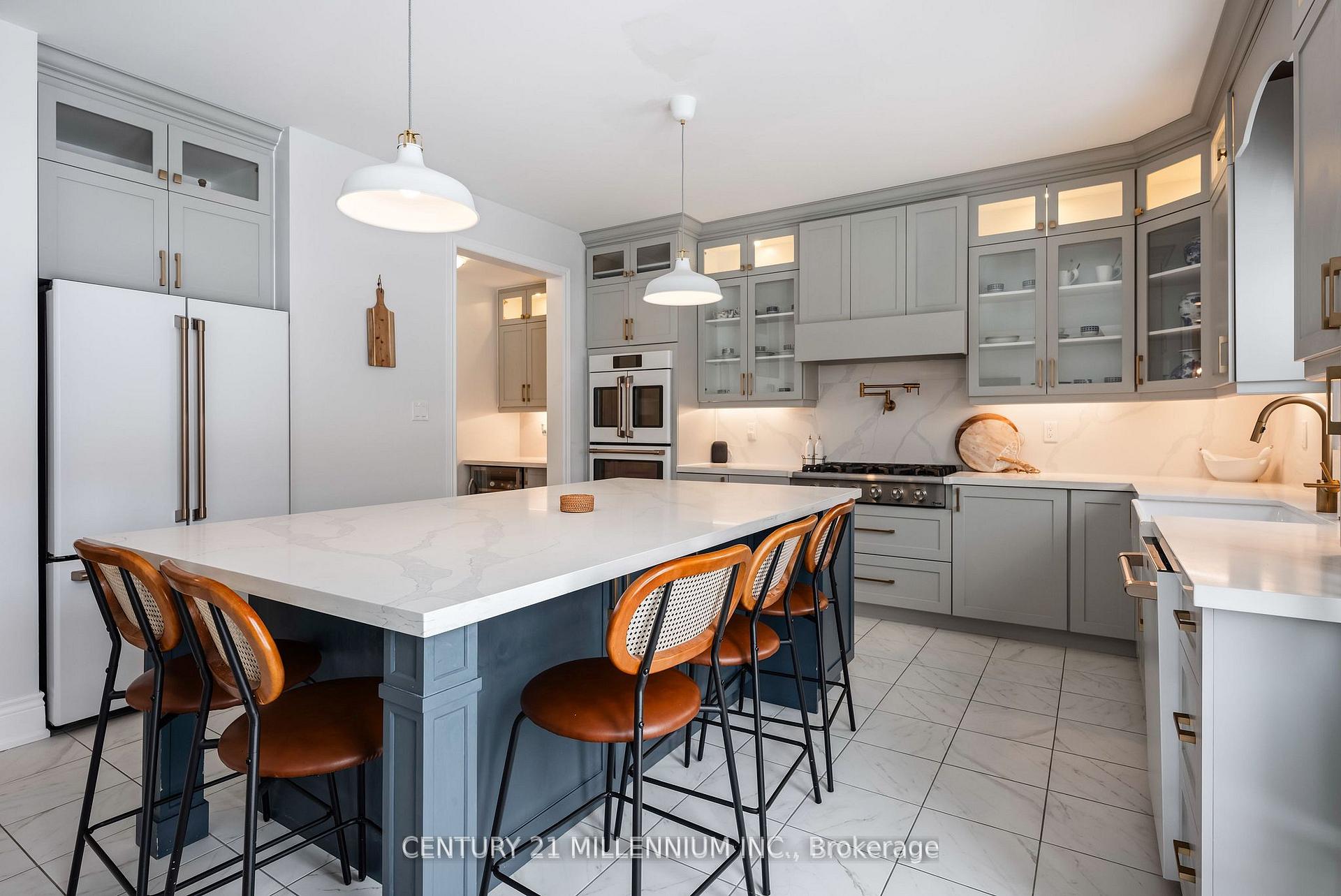 Photo 20 of 712 Gilmour Crescent, Shelburne — HOMEH