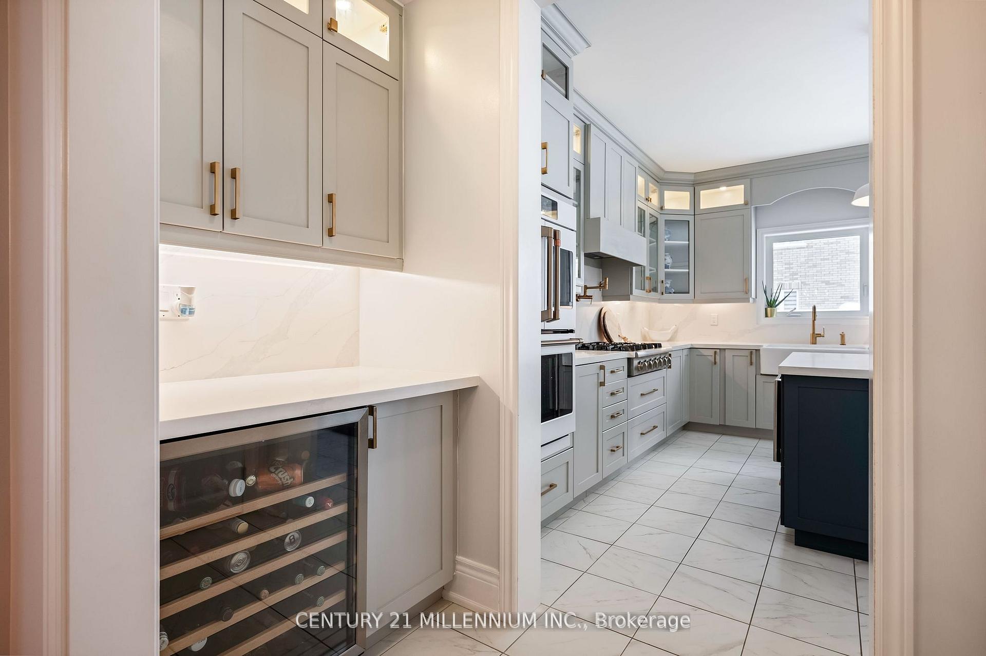 Photo 23 of 712 Gilmour Crescent, Shelburne — HOMEH