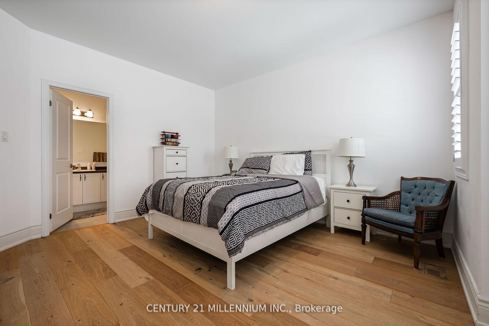 Photo 25 of 712 Gilmour Crescent, Shelburne — HOMEH