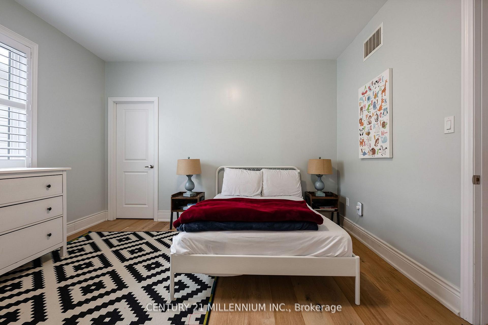 Photo 30 of 712 Gilmour Crescent, Shelburne — HOMEH