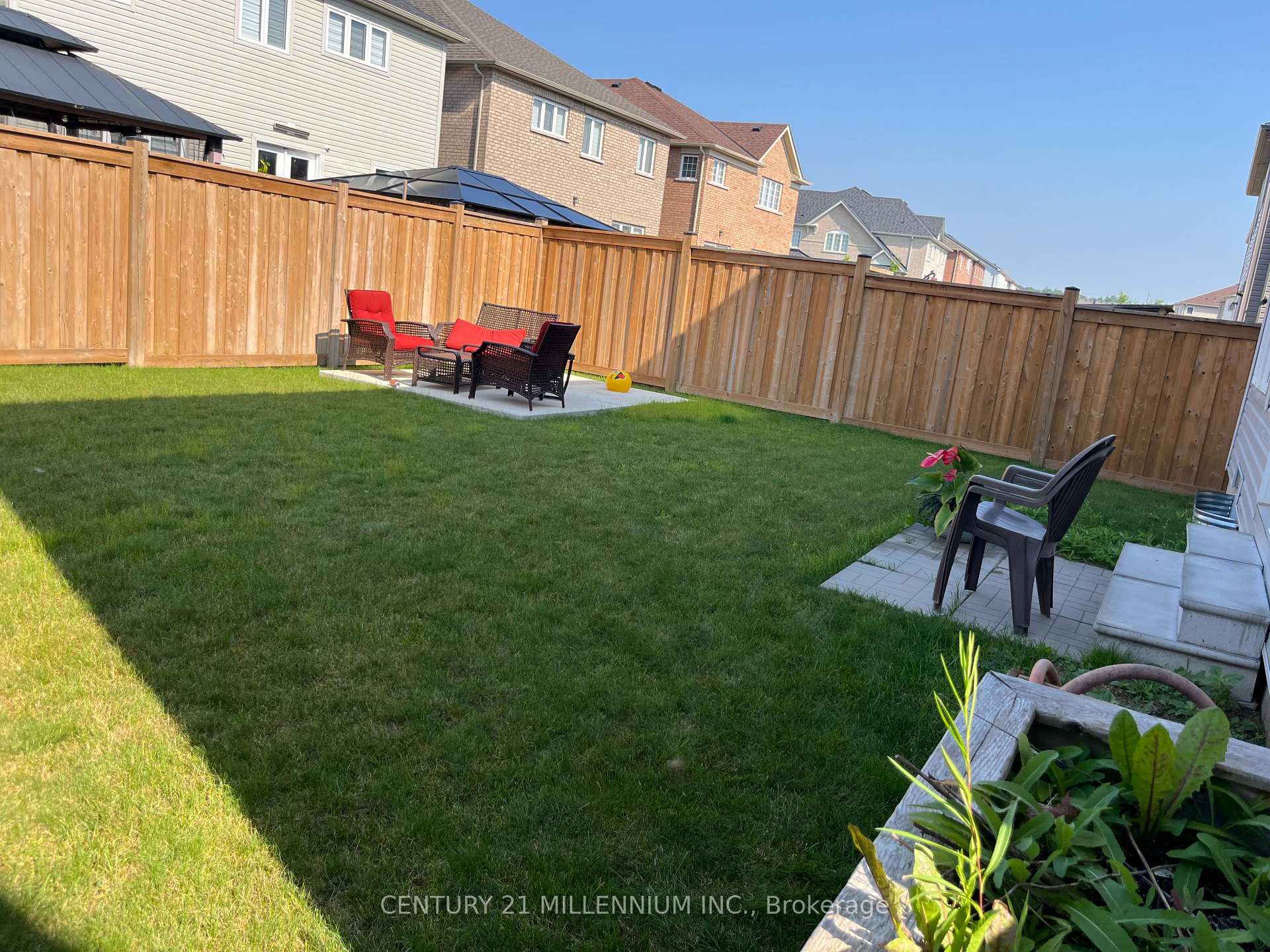 Photo 39 of 712 Gilmour Crescent, Shelburne — HOMEH