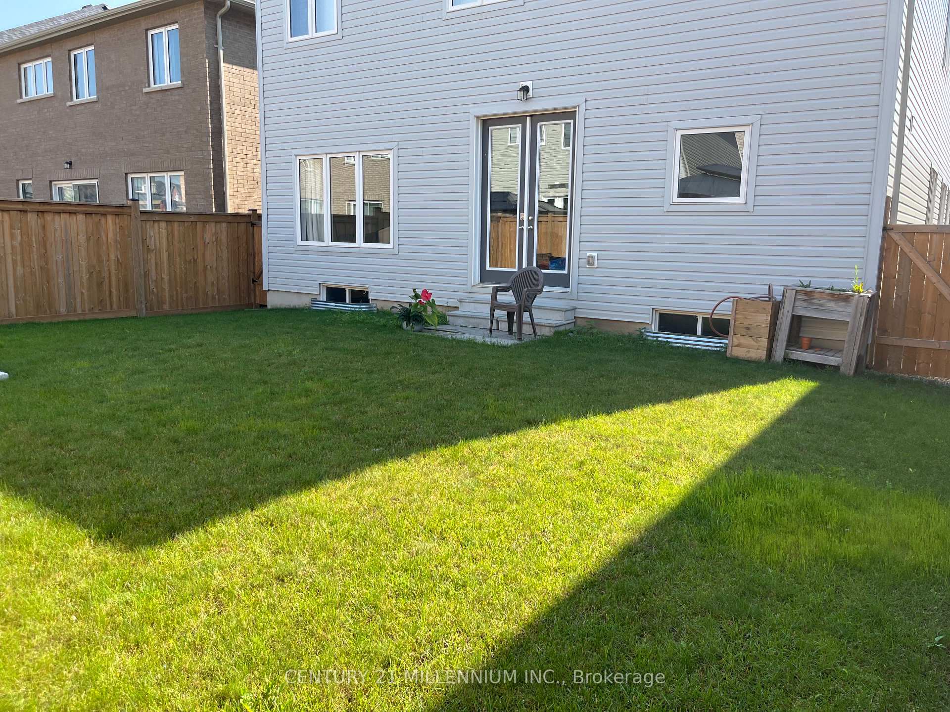 Photo 40 of 712 Gilmour Crescent, Shelburne — HOMEH