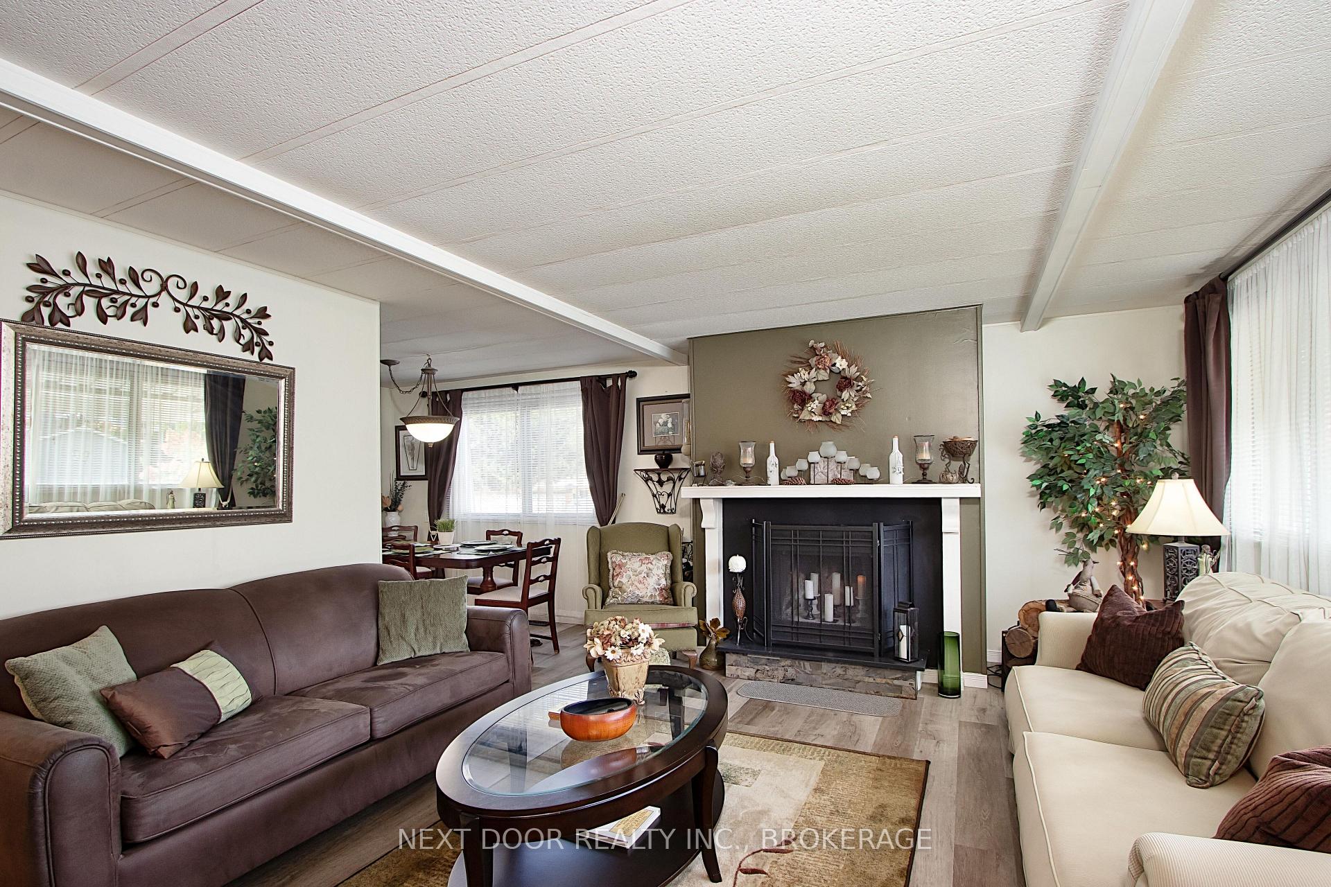 Photo 4 of 208 Biltmore Drive, South Huron, Stephen — HOMEH
