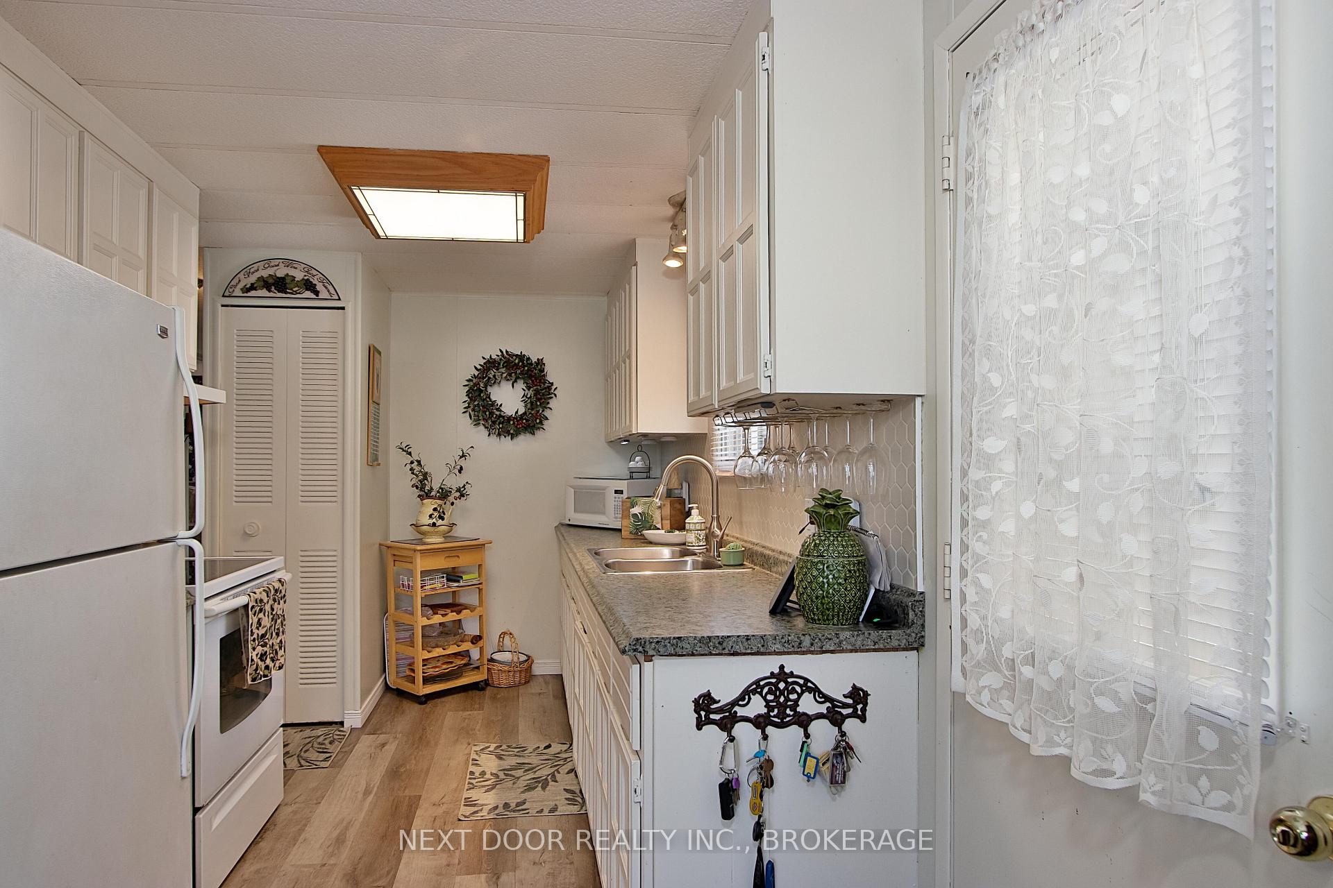 Photo 6 of 208 Biltmore Drive, South Huron, Stephen — HOMEH