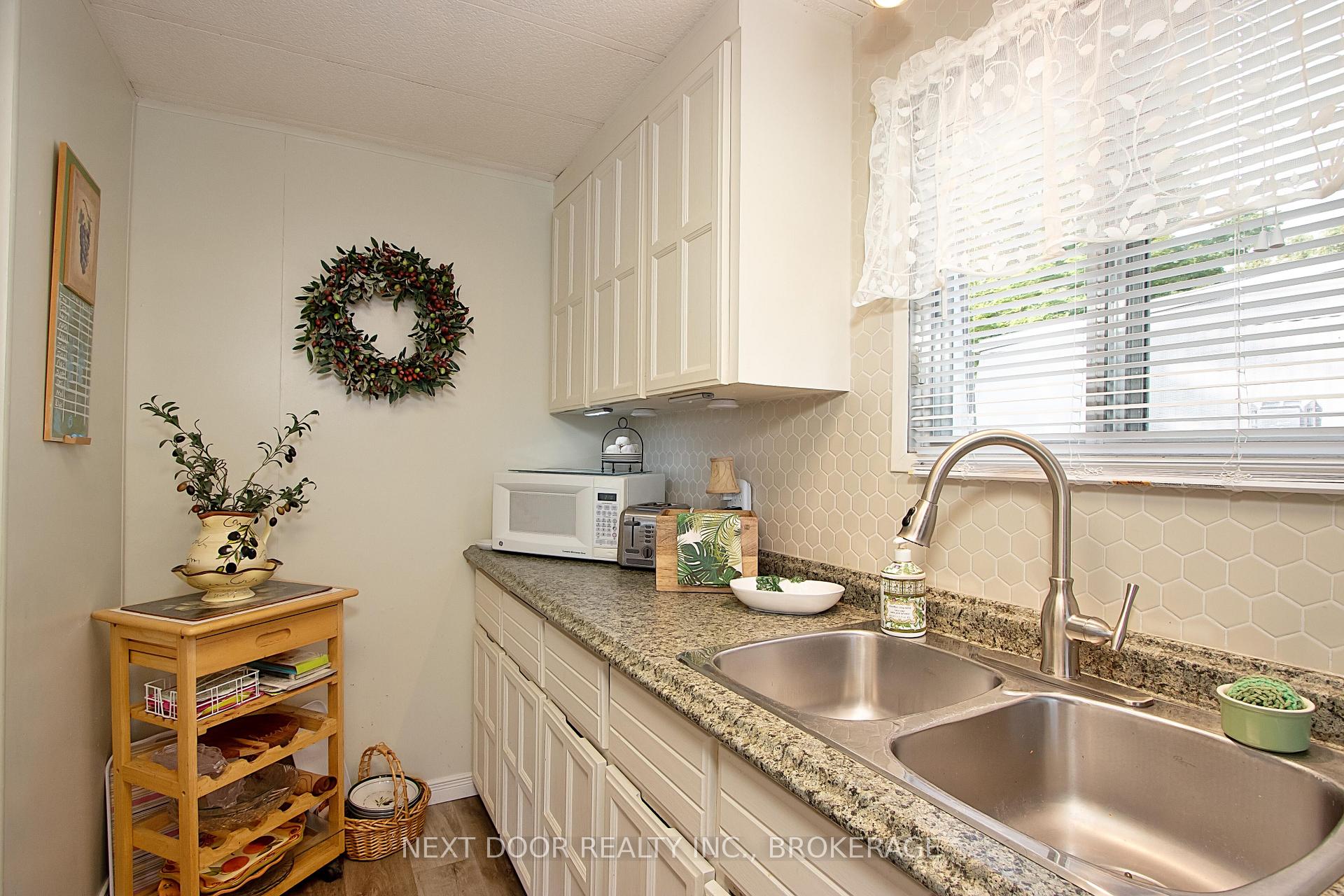 Photo 8 of 208 Biltmore Drive, South Huron, Stephen — HOMEH
