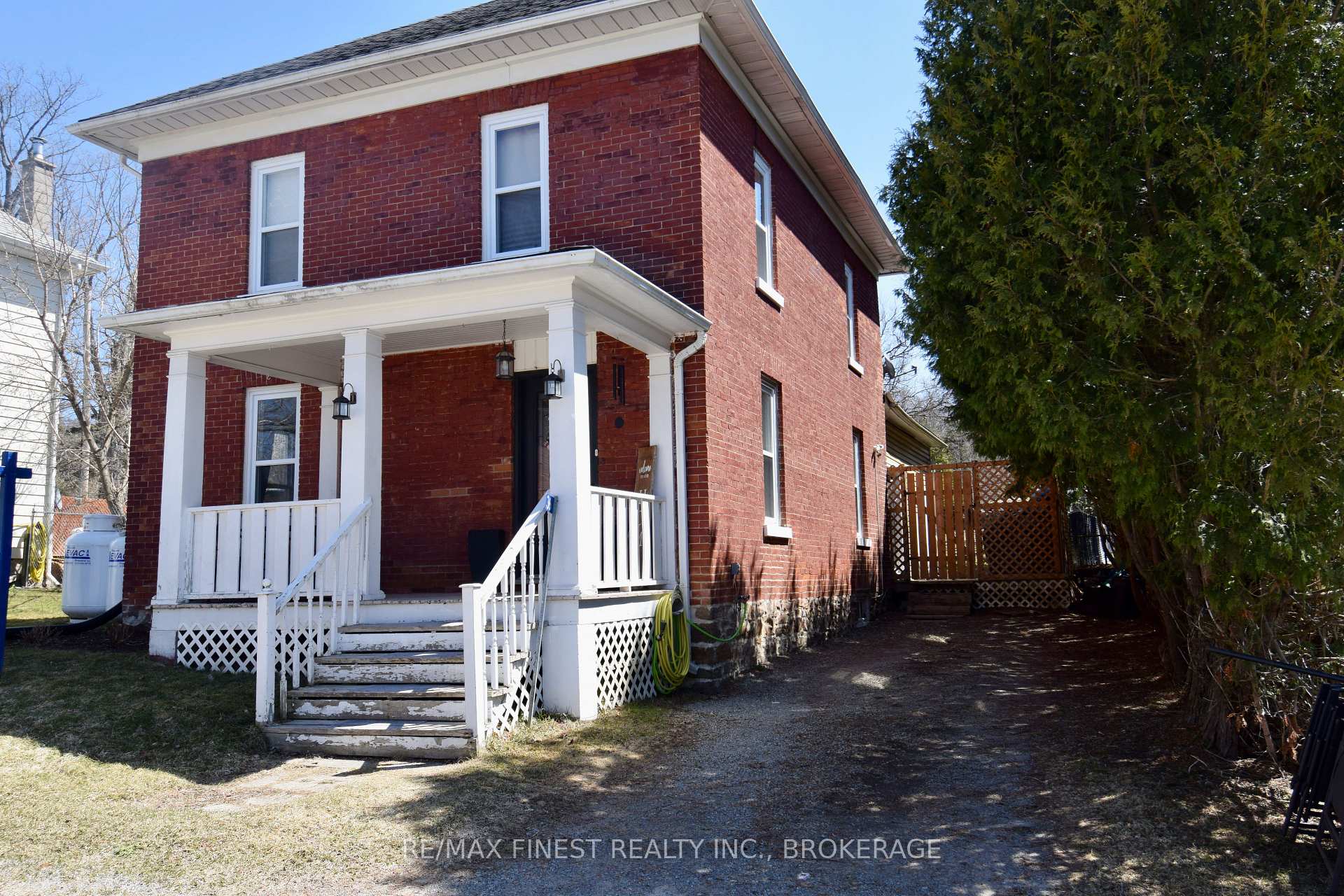 Front of 36 William Street