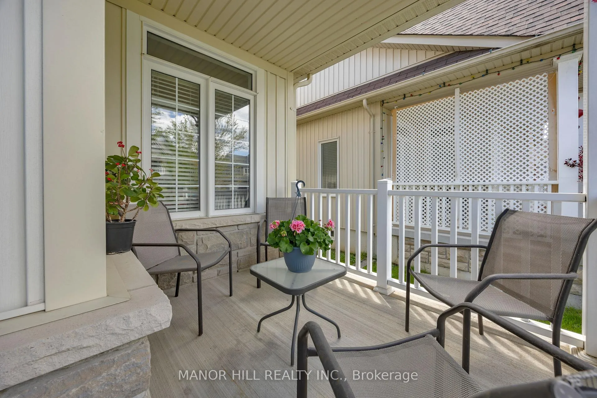 Photo 4 of 245 Berry Street, Shelburne — HOMEH