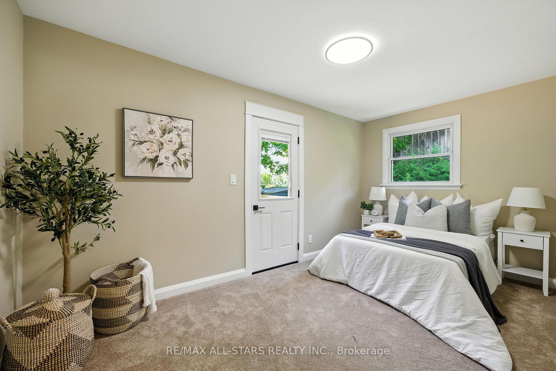 Photo 16 of 307 Cochrane Street, Scugog, Port Perry — HOMEH