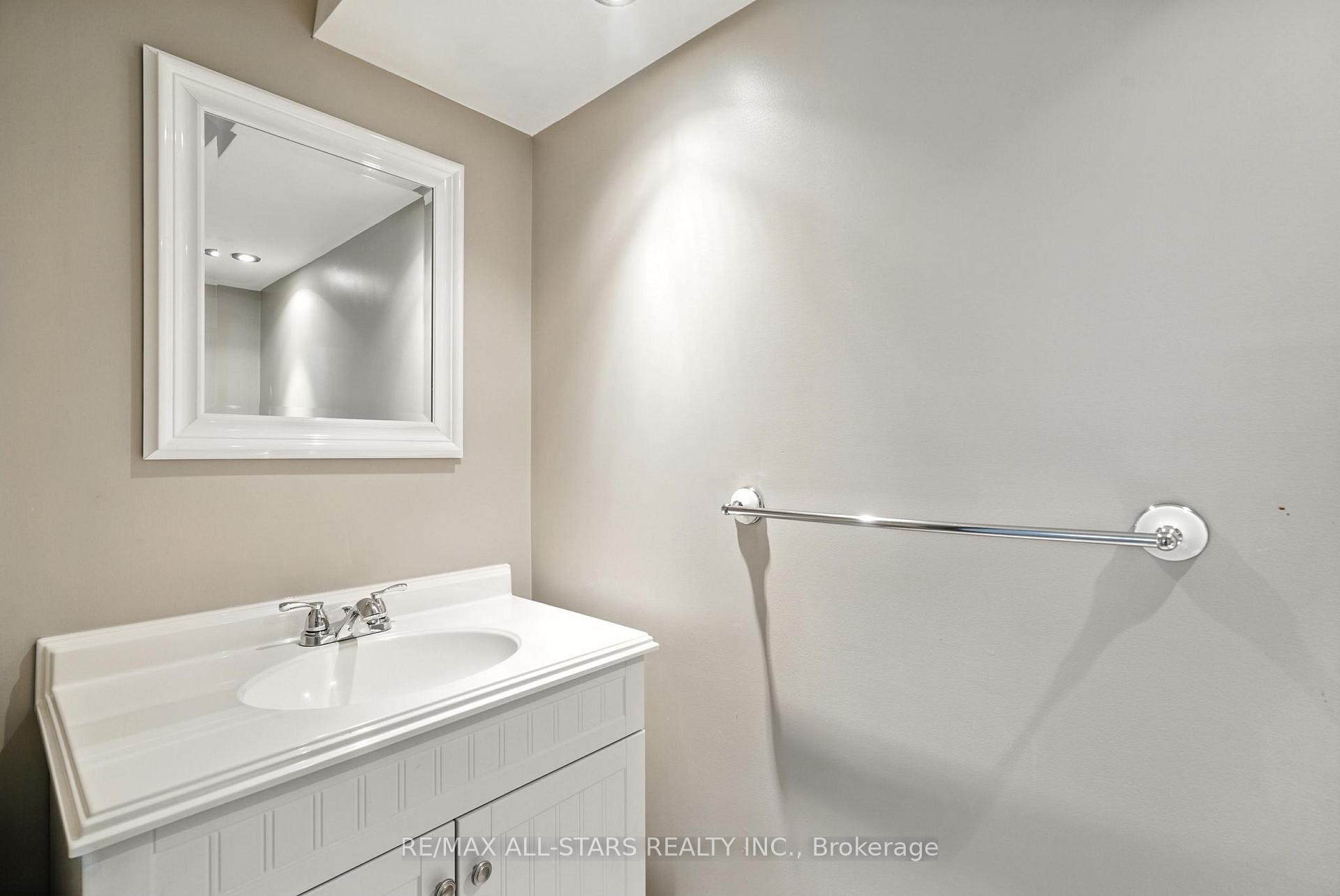 Photo 22 of 307 Cochrane Street, Scugog, Port Perry — HOMEH
