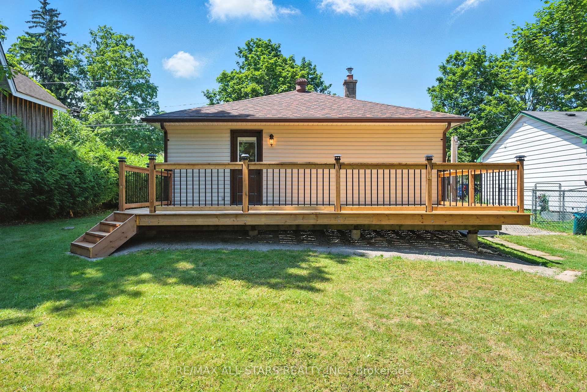 Photo 26 of 307 Cochrane Street, Scugog, Port Perry — HOMEH